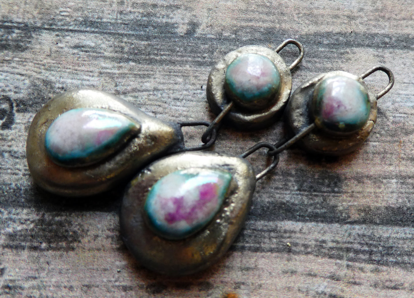 Ceramic Moulded Teardrop Dangles - Pink Plum