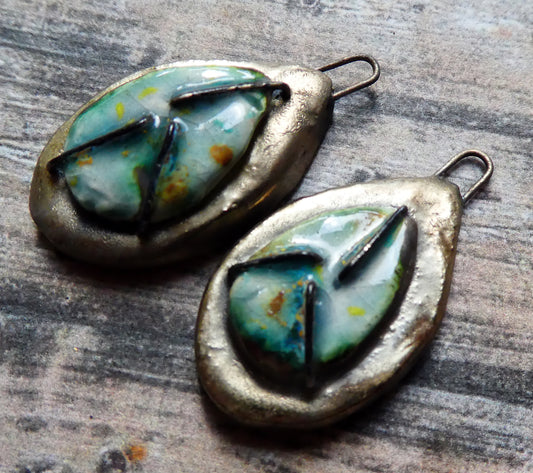 Ceramic  Moulded Teardrop Stapled Charms - Mountain Moss