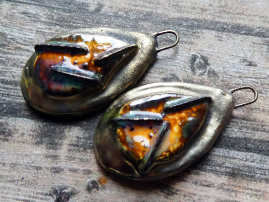 Ceramic  Moulded Teardrop Stapled Charms - Amber Ash
