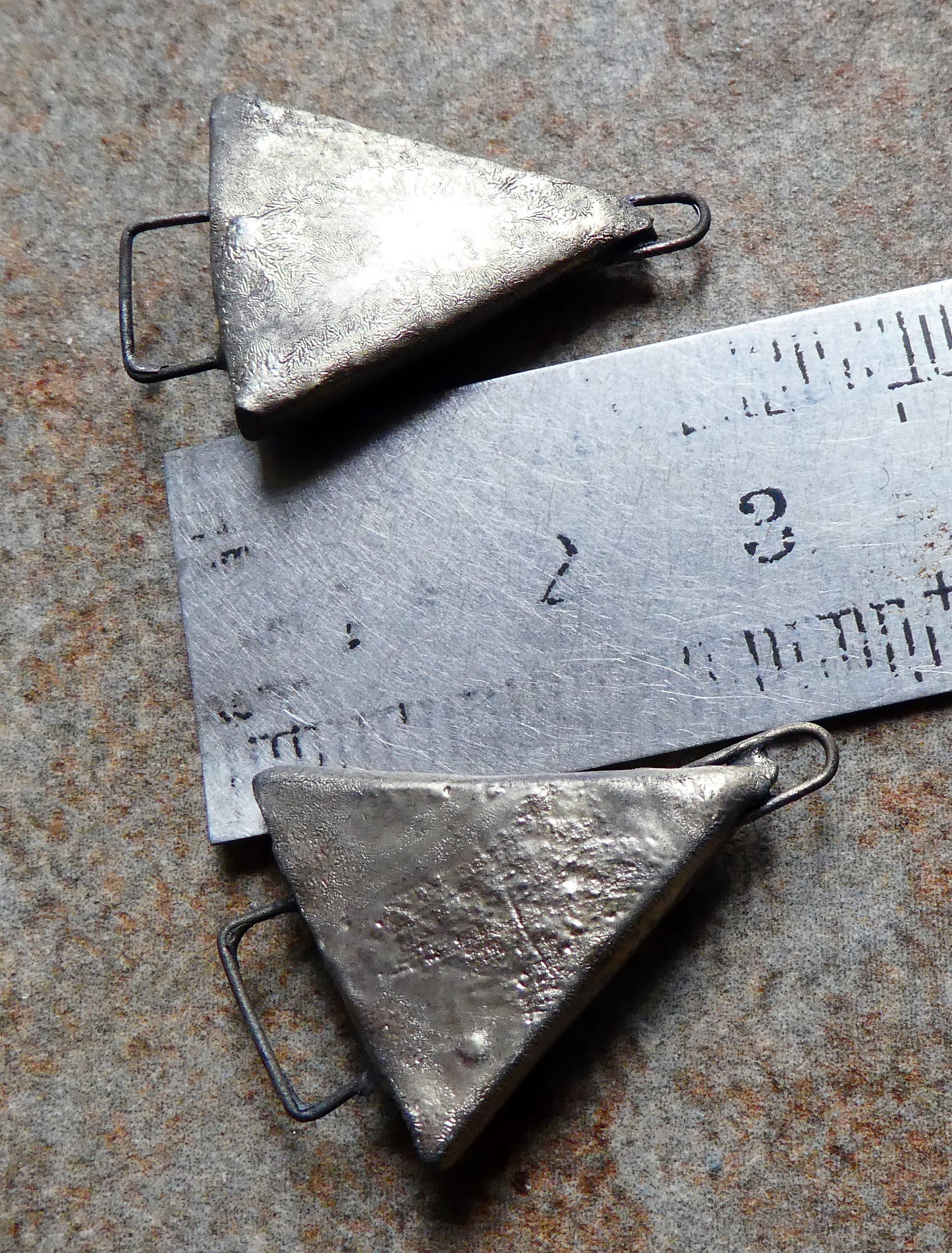 Ceramic  Moulded Christmas Tree Connectors - Lotus Blossom