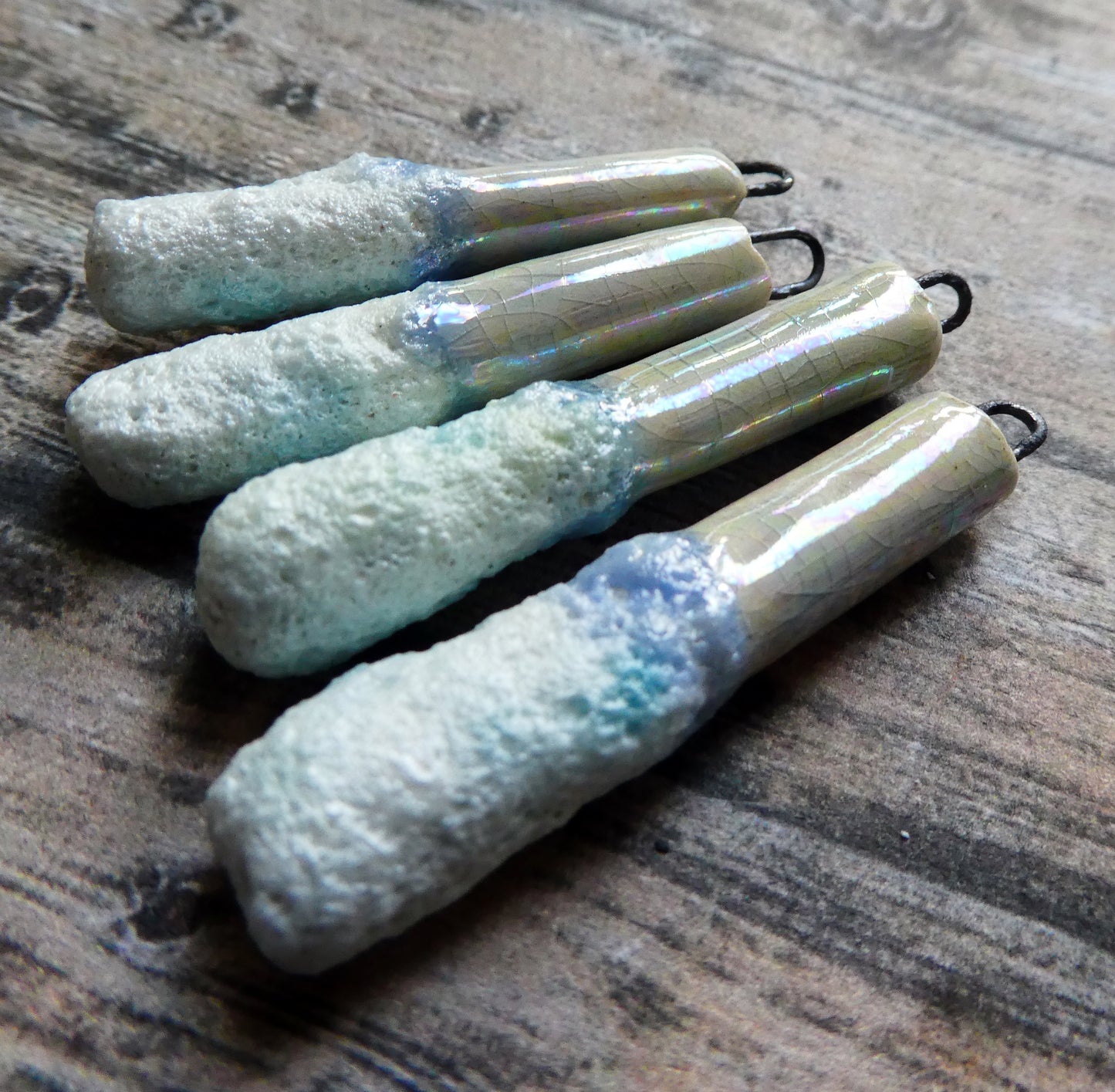 Ceramic Lustrous Snow and Ice Sticks -Moonscape Crackle