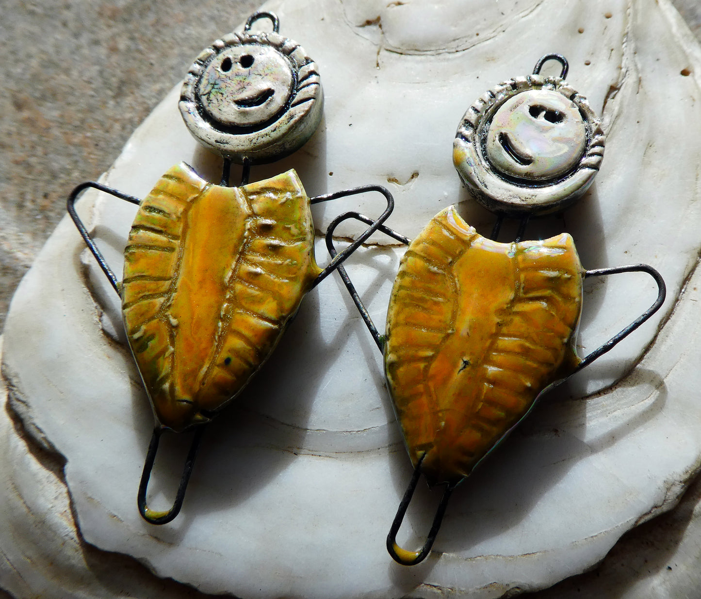 Ceramic Lustrous Simple Souls Angel Connectors -Yellow