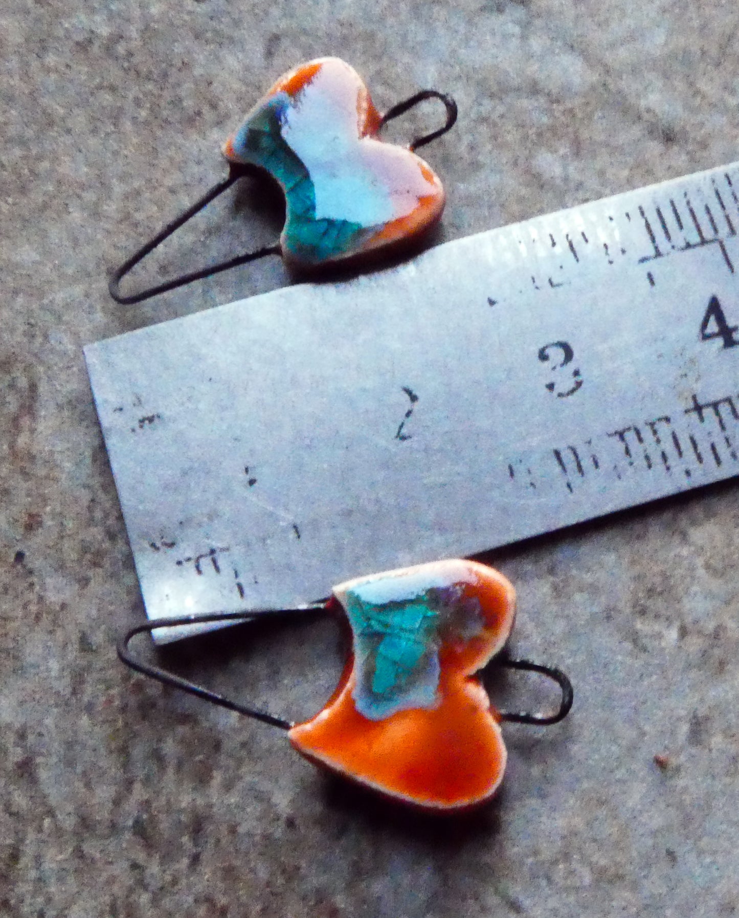 Ceramic Heart Earring Connectors -Vermillion Sunburst