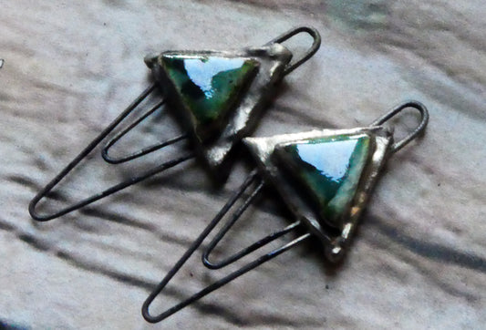 Ceramic Moulded Triangle Double Hoop Connectors- Ocean Mist