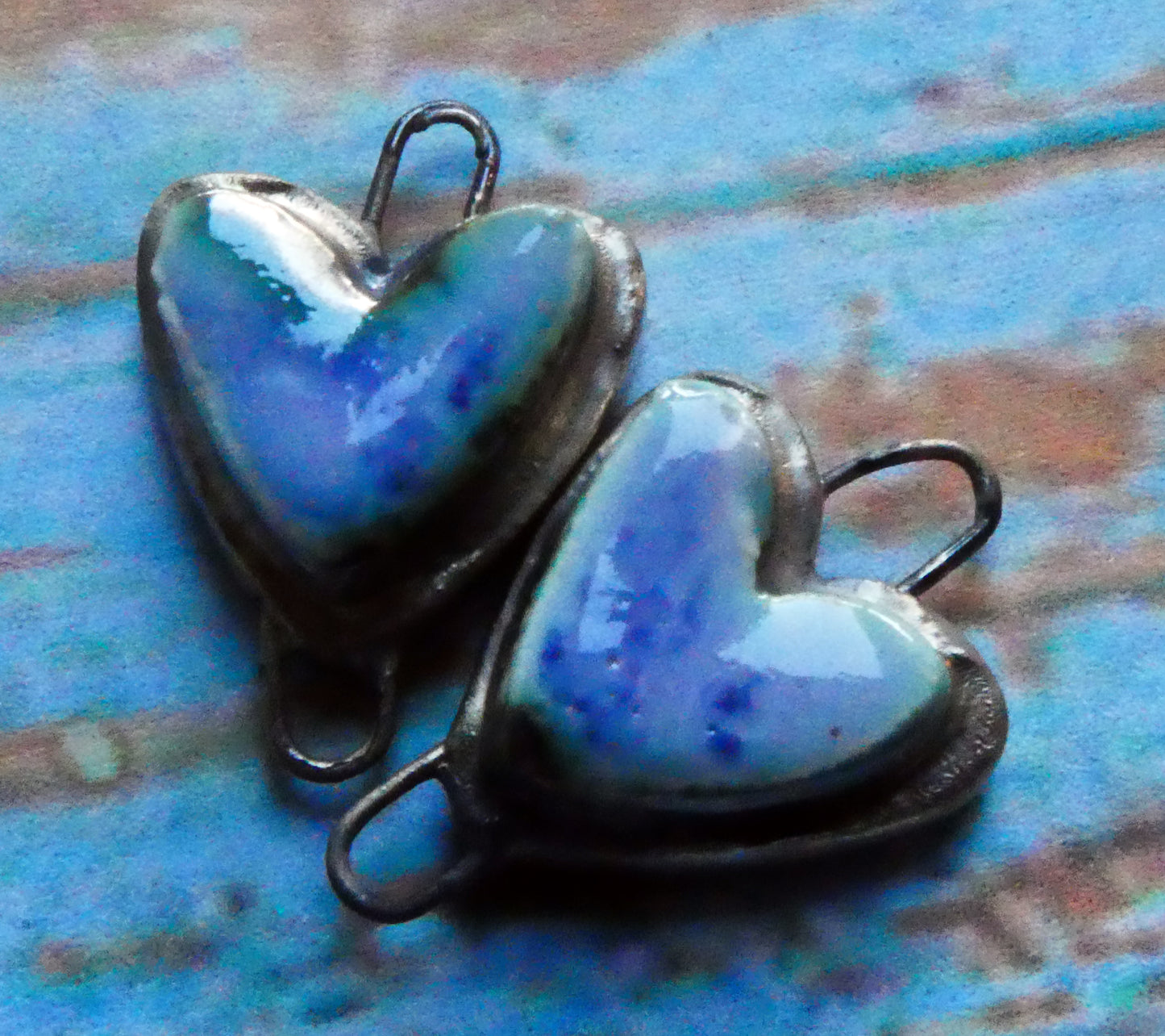 Ceramic Moulded Heart Connectors - Purple Reign