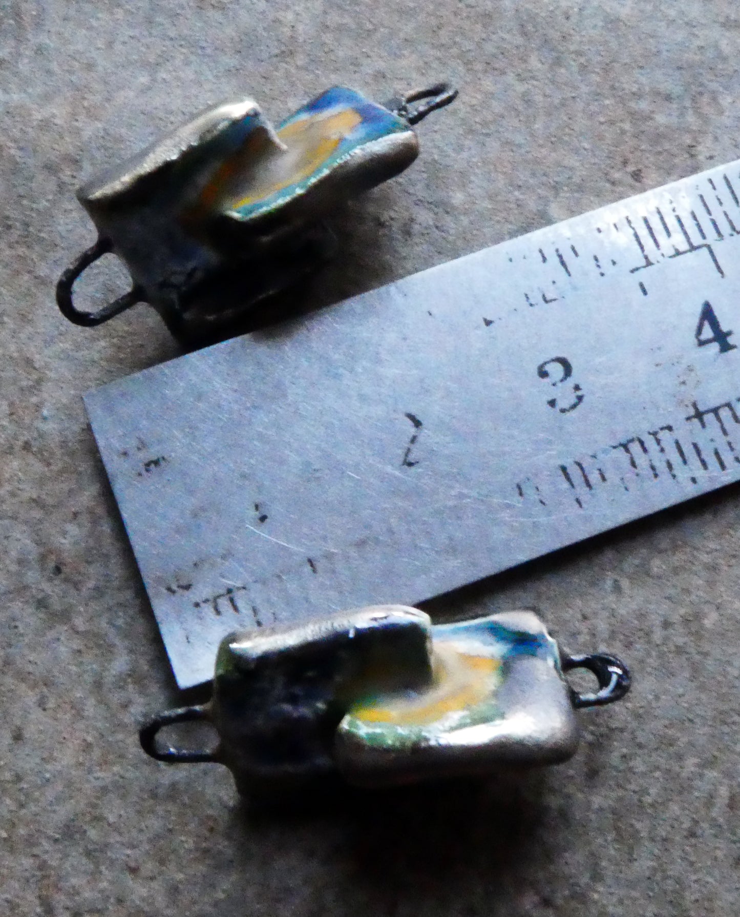 Ceramic Interconnected Squares Connectors- Outer Space