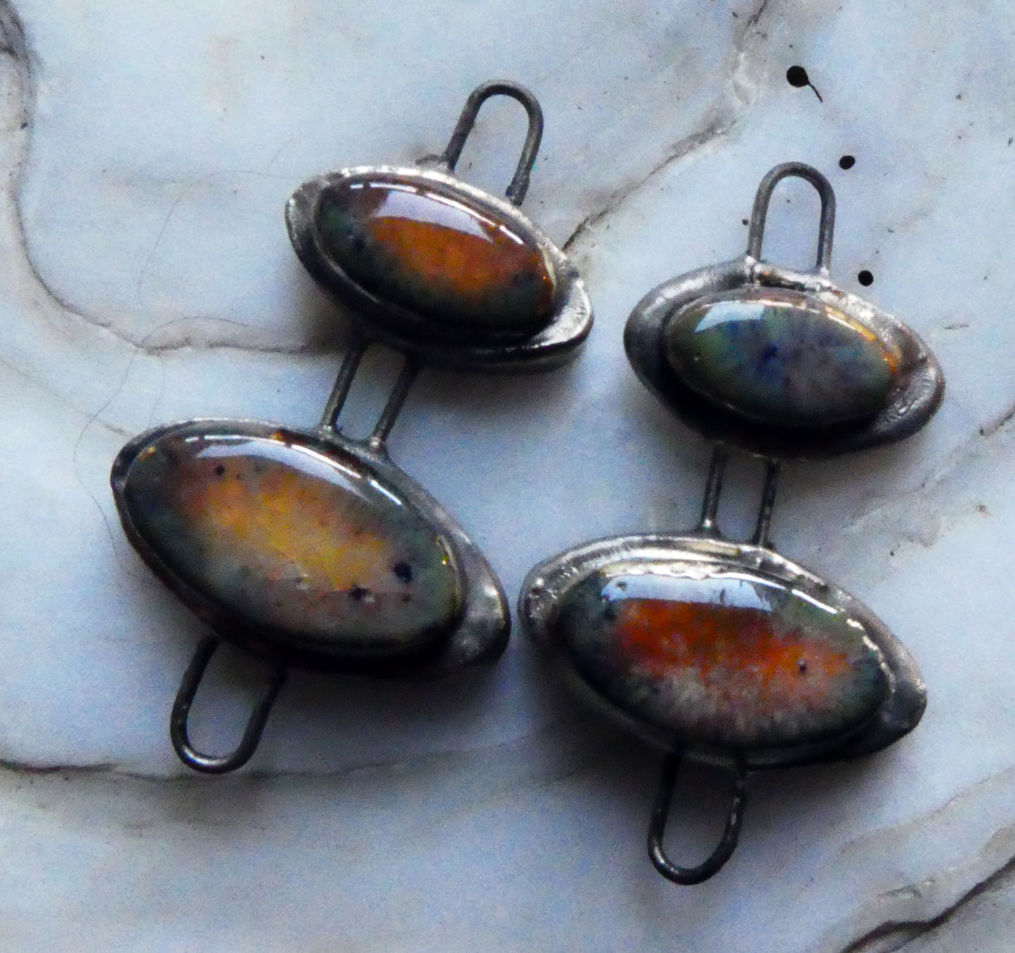 Ceramic Little Moulded Double Oval Connectors - Amber Ash