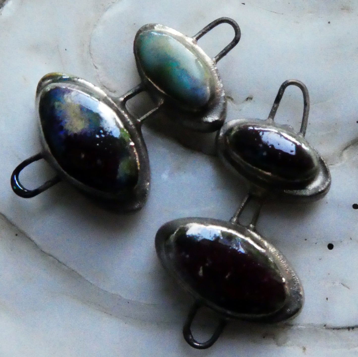 Ceramic Little Moulded Double Oval Connectors - Sailors Delight