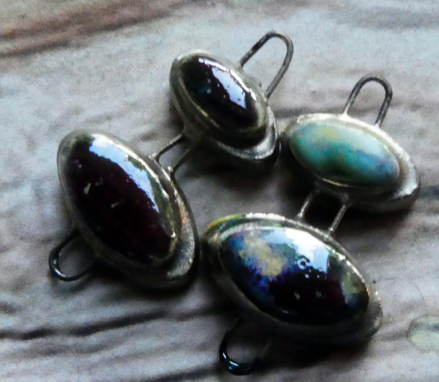 Ceramic Little Moulded Double Oval Connectors - Sailors Delight