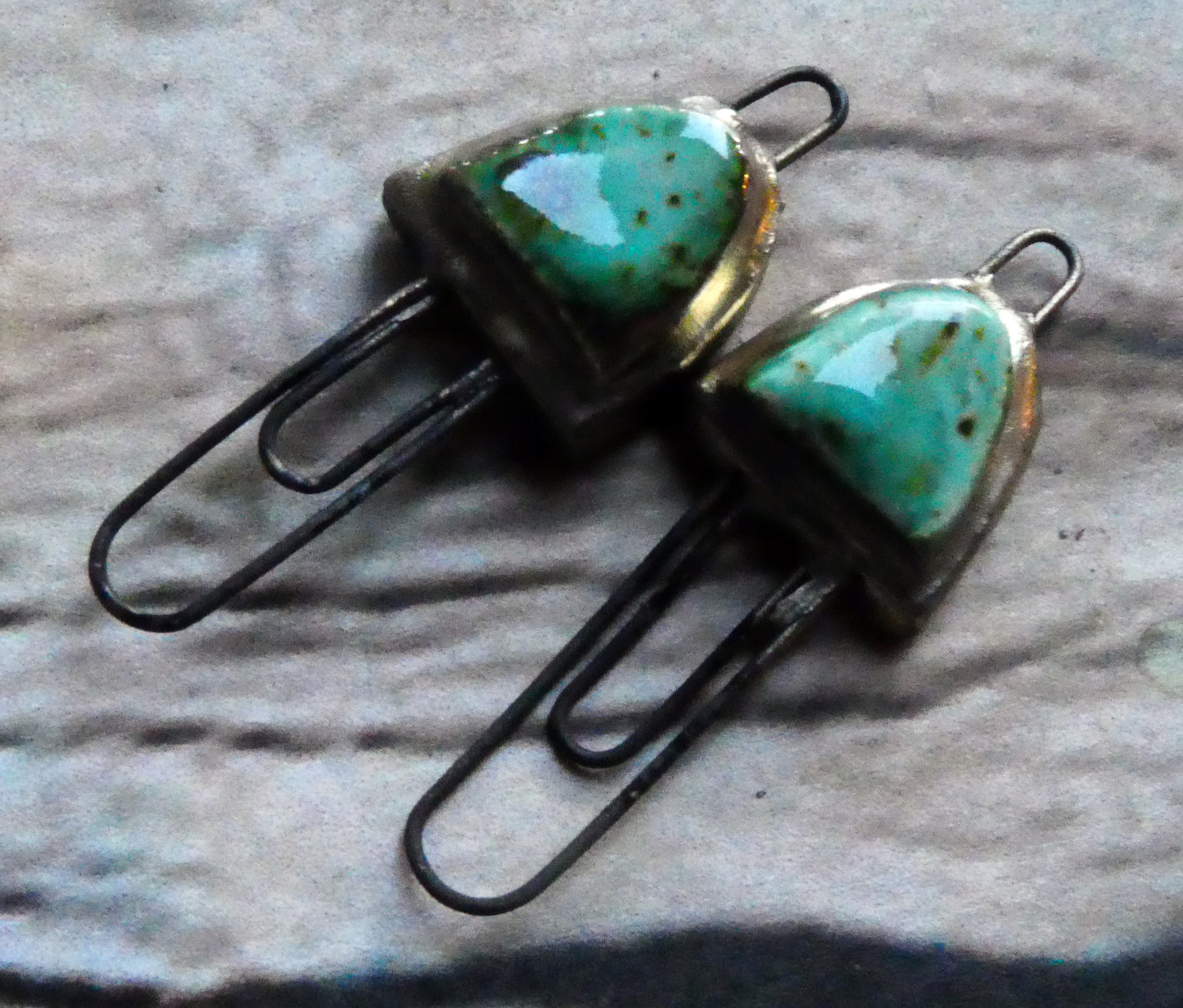 Ceramic Moulded Half Oval Double Hoop Connectors-Blue Guppy