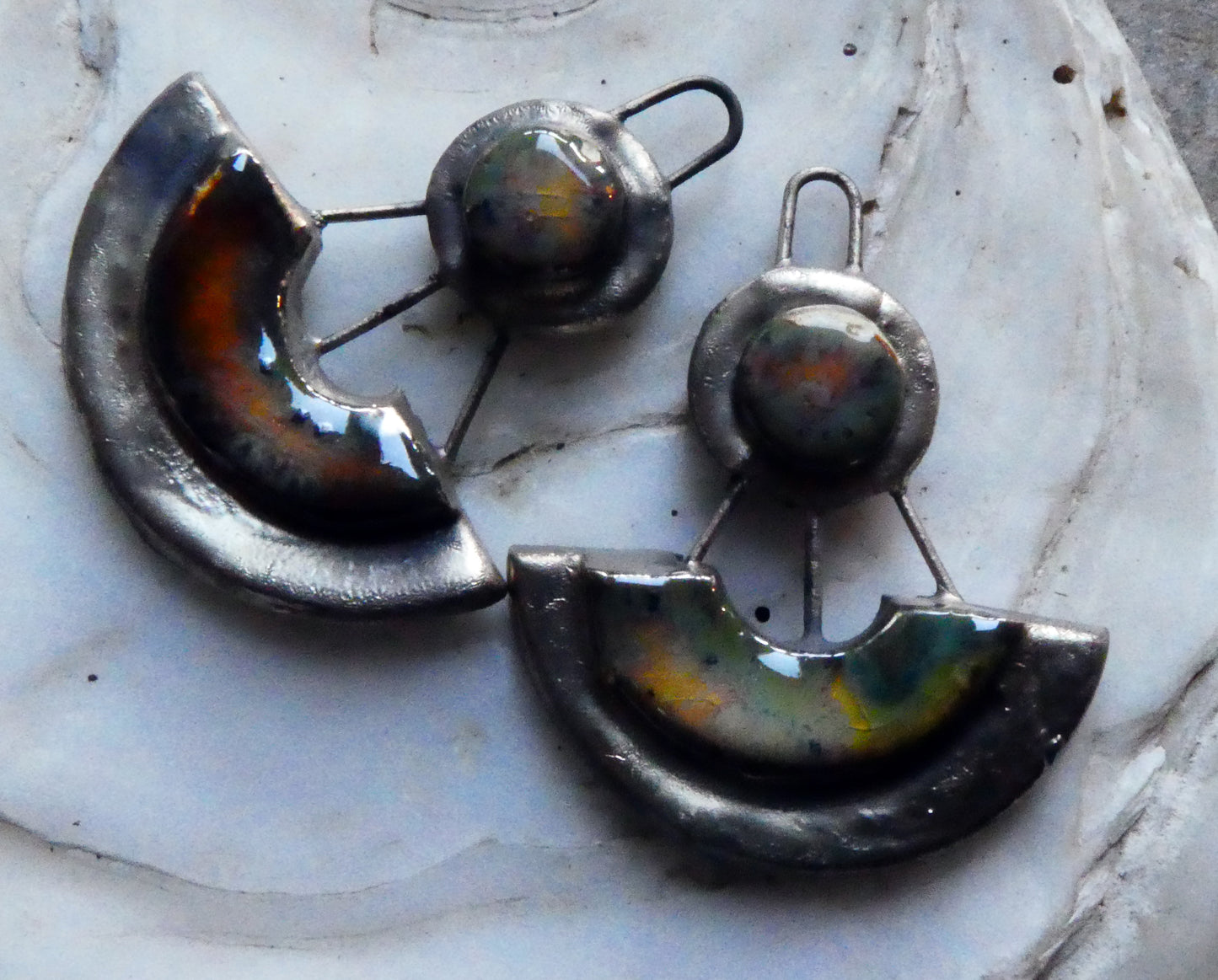 Ceramic Moulded Disc and Scoop Charms - Amber Ash