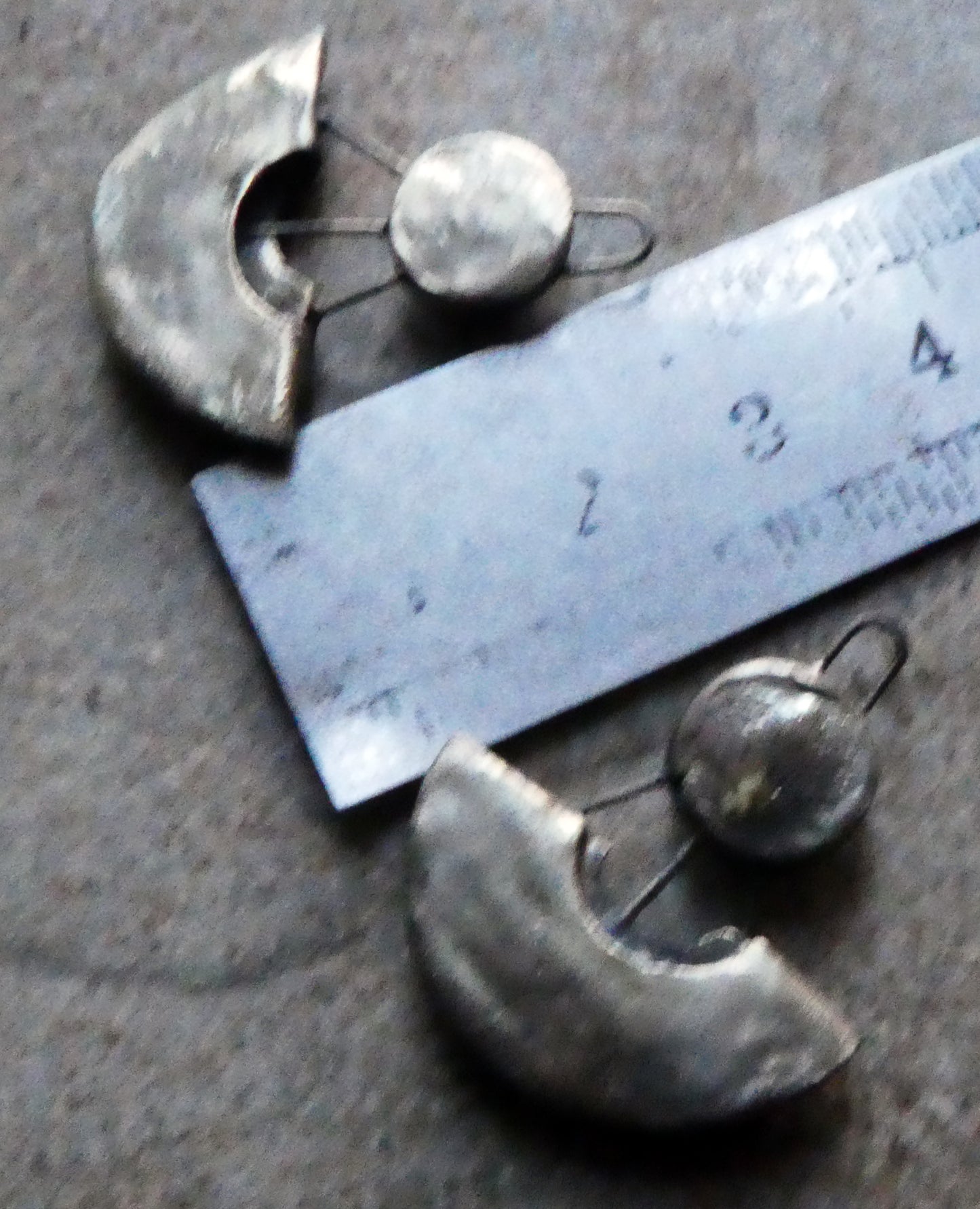 Ceramic Moulded Disc and Scoop Charms - Amber Ash