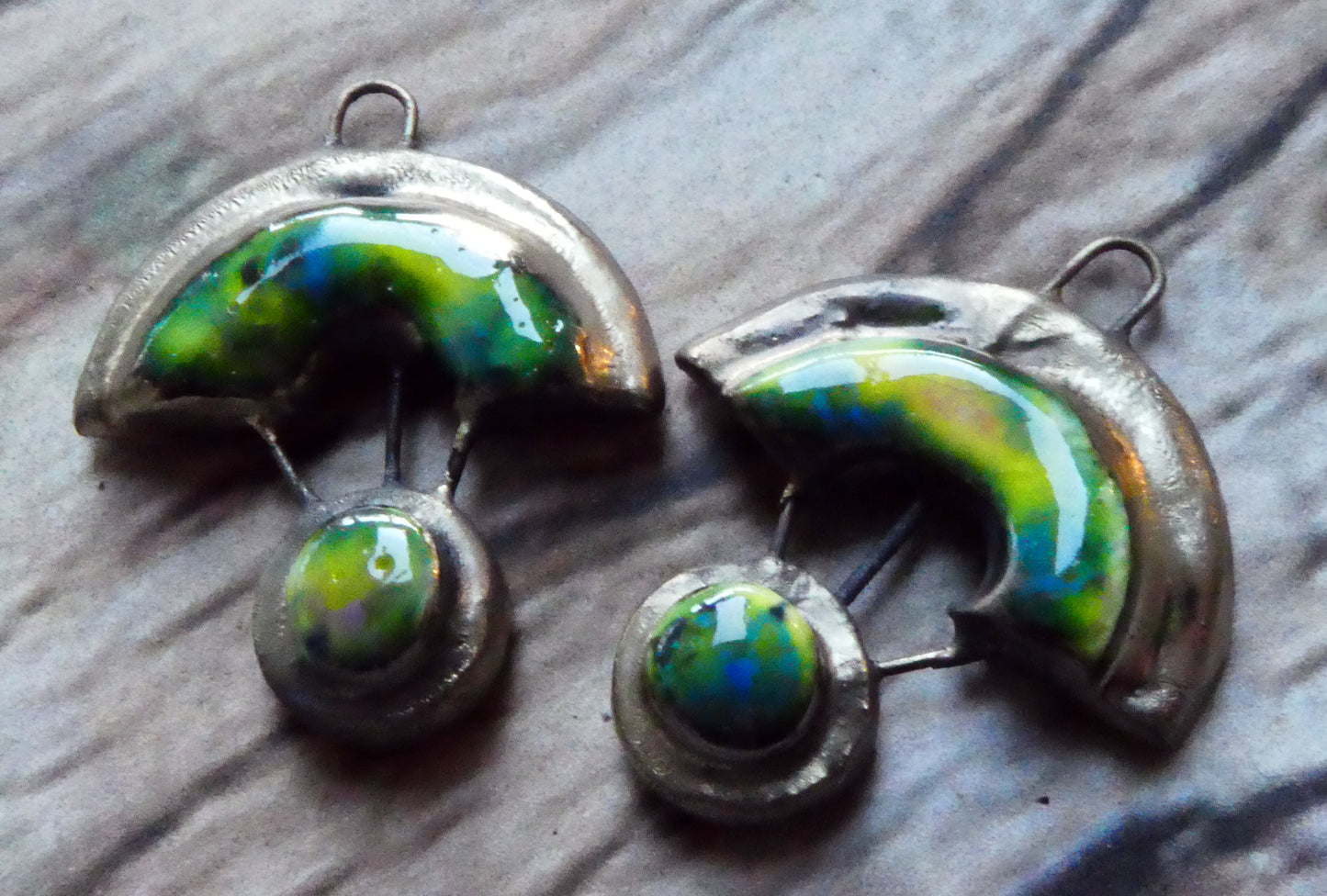 Ceramic Moulded Scoop and Disc Charms - Mardi Gras