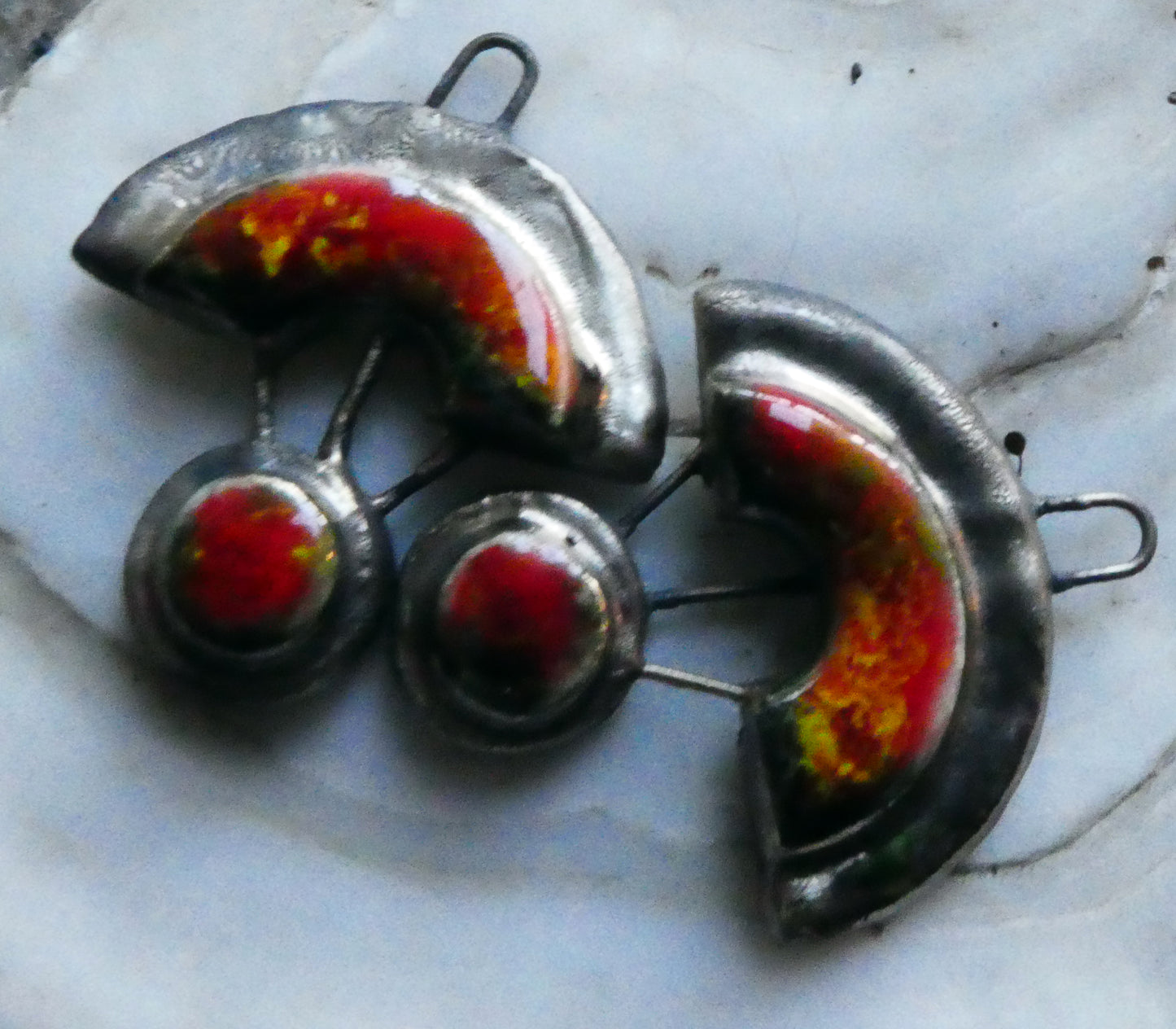 Ceramic Moulded Scoop and Disc Charms - Firecracker