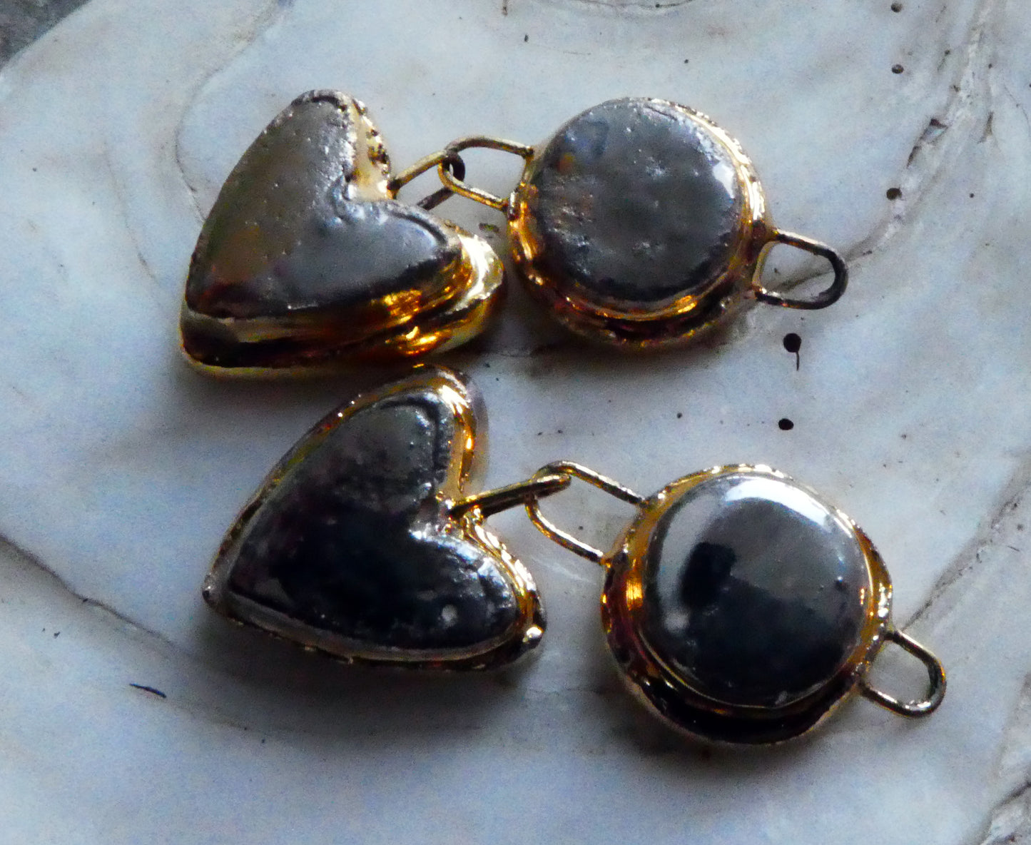 Ceramic Moulded Disc and Heart Dangles - Platinum and Gold
