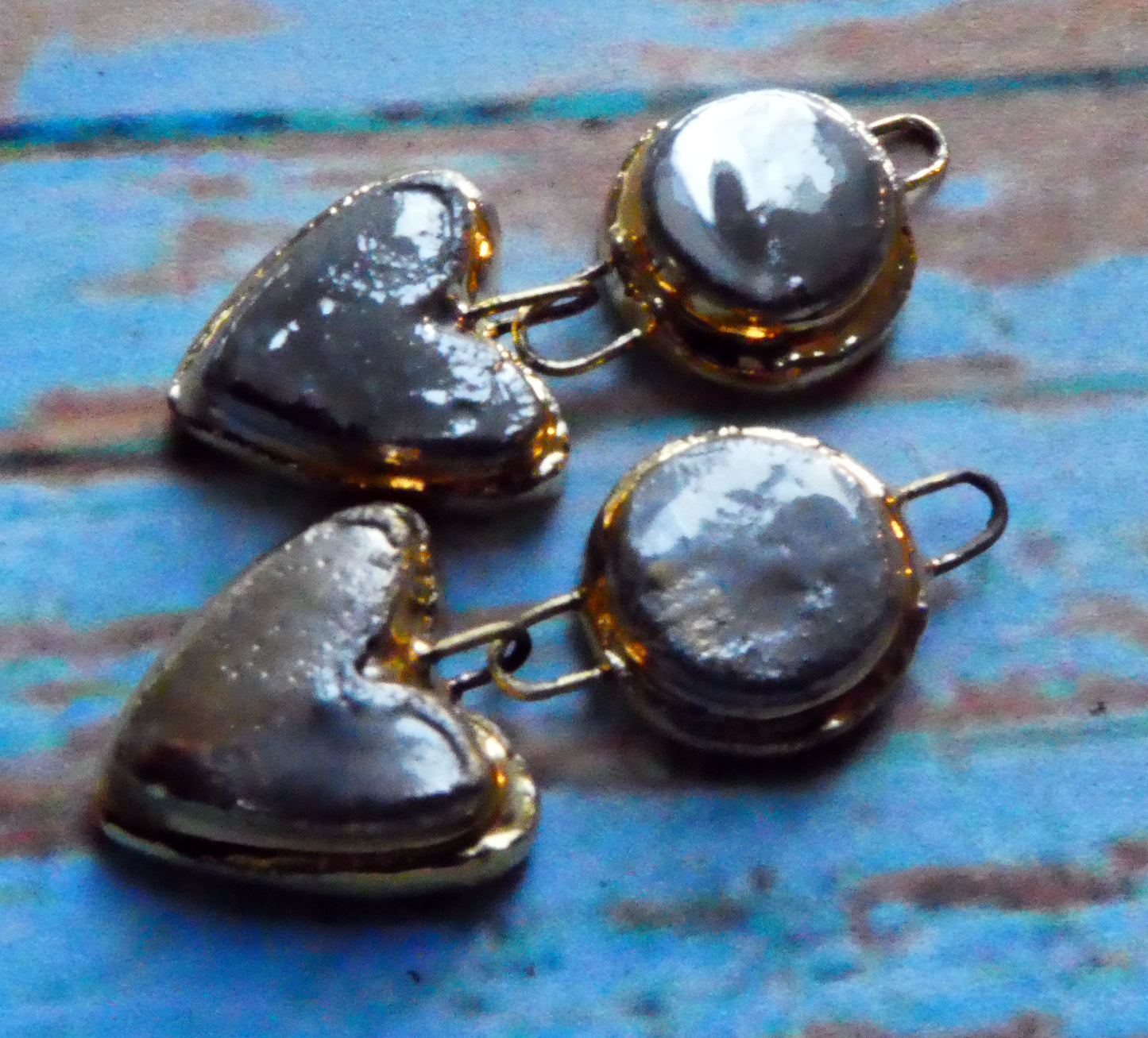 Ceramic Moulded Disc and Heart Dangles - Platinum and Gold