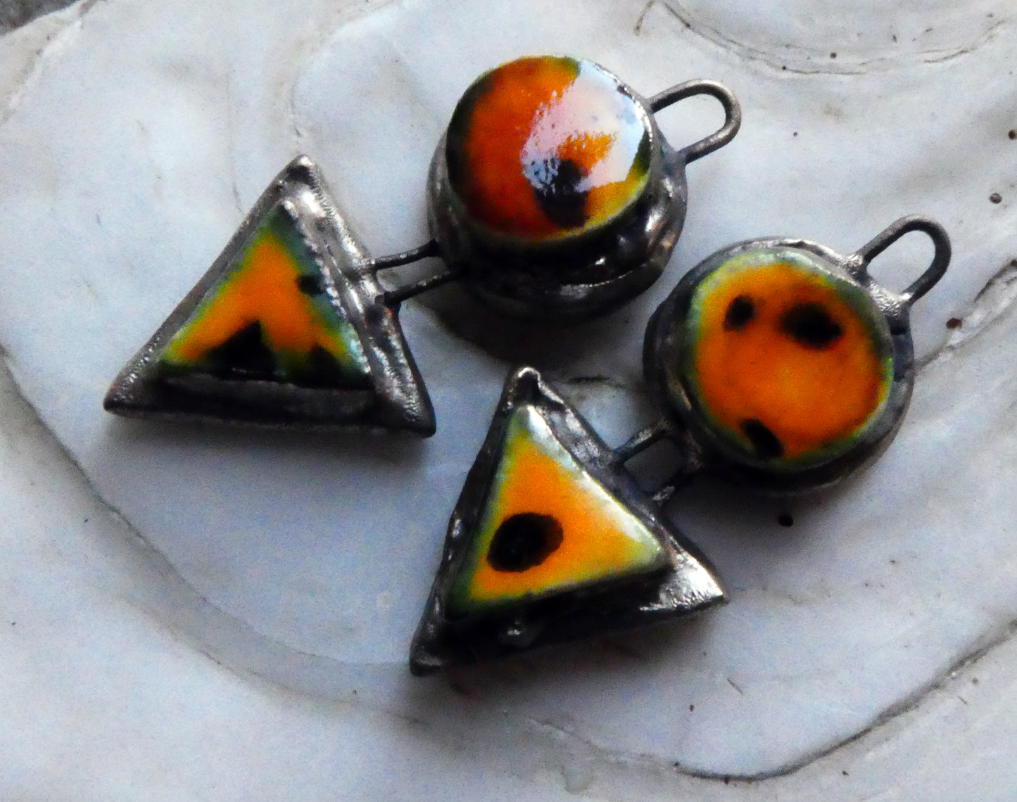 Ceramic Moulded Disc and Triangle Charms -Papaya