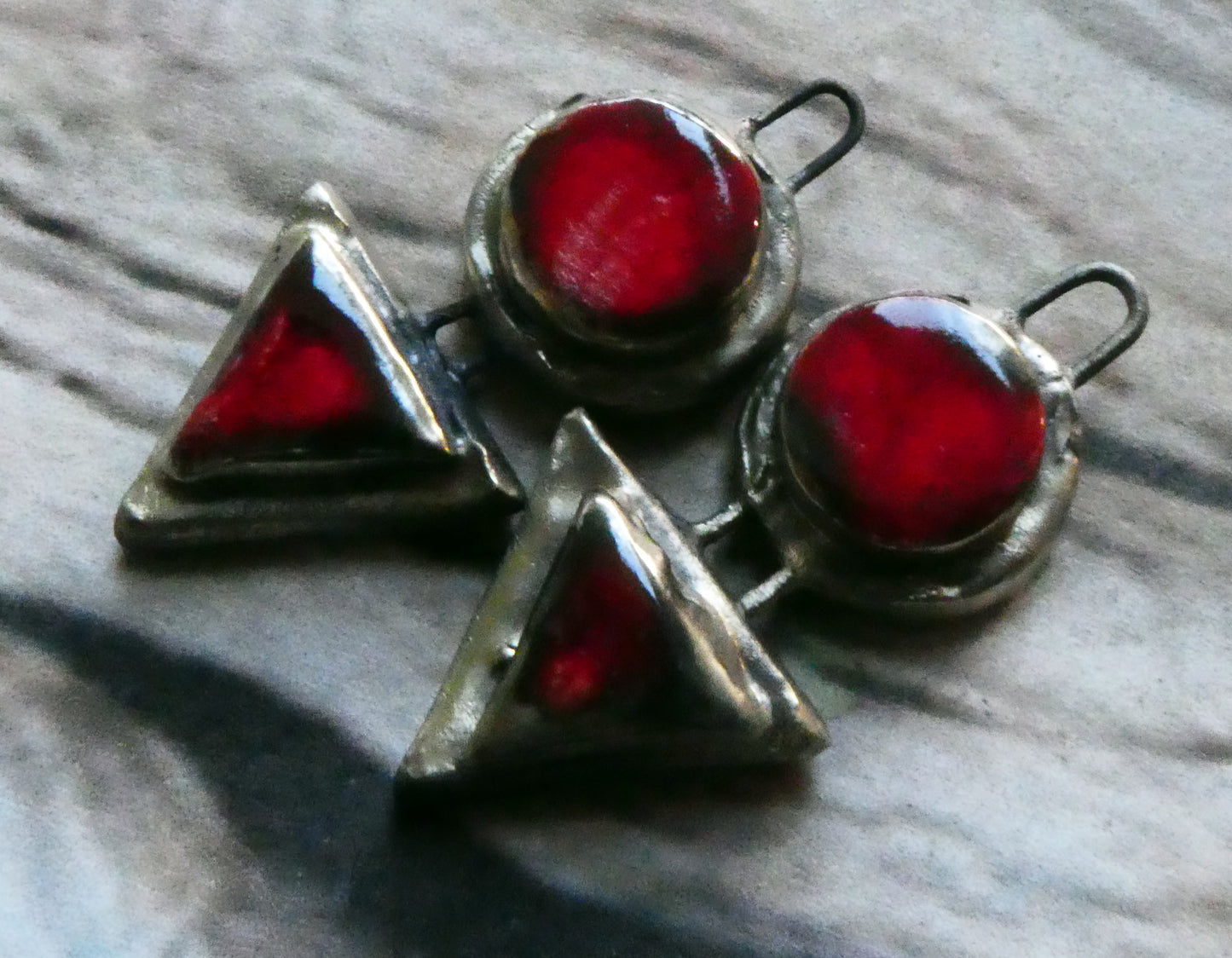 Ceramic Moulded Disc and Triangle Charms -Red