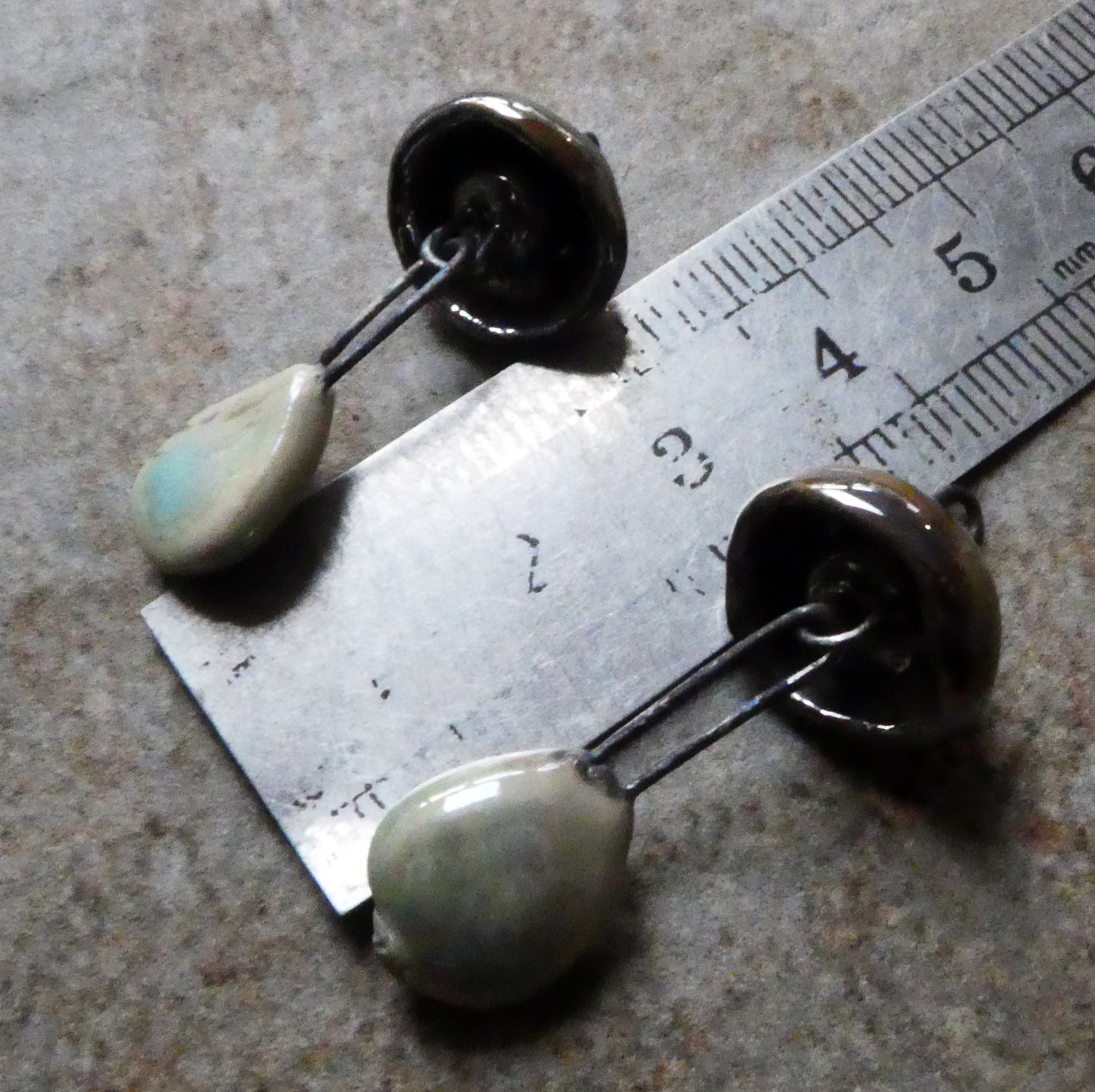 Ceramic Cap and Dangle Dangles - Blue Ice and Platinum