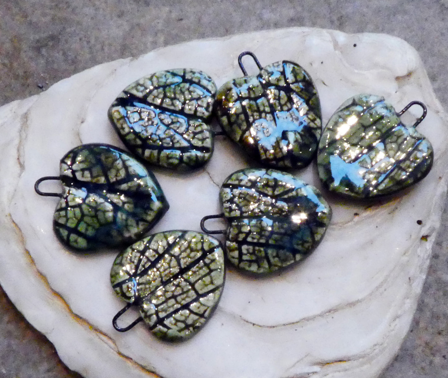 Ceramic Leaf Hearts -Rockpool
