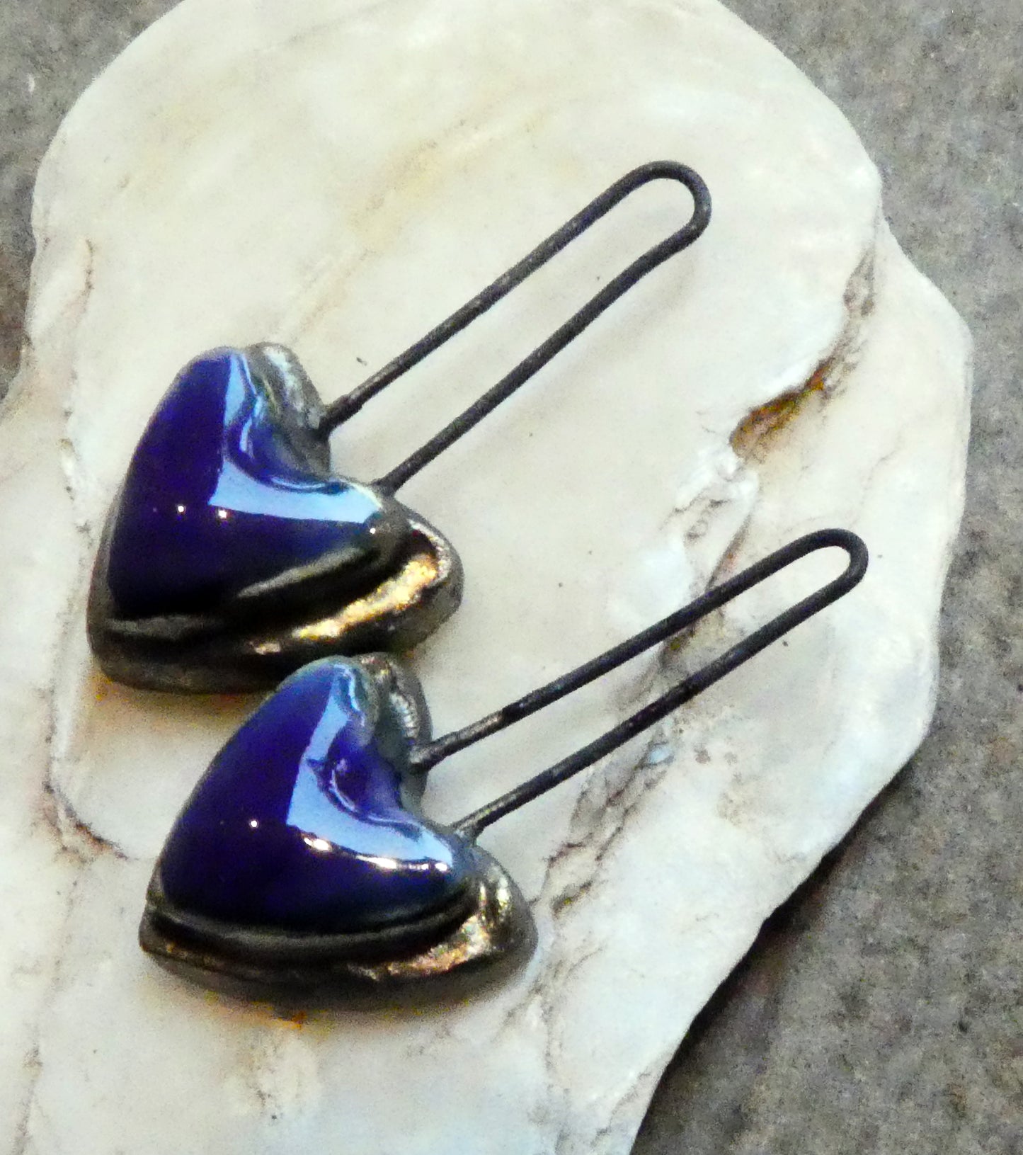 Ceramic Little Moulded Heart Dangles- Dark Purple