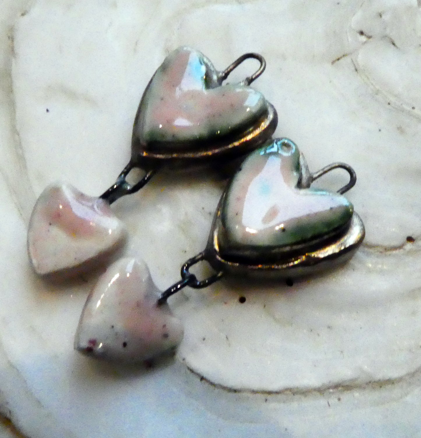 Ceramic Moulded Double Heart Dangles - Morganite