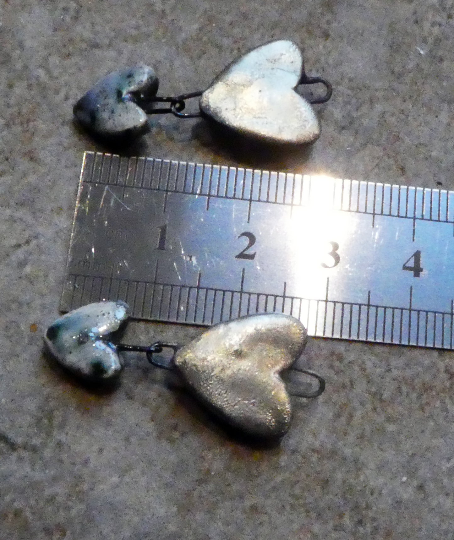 Ceramic Moulded Double Heart Dangles - Speckled Violet