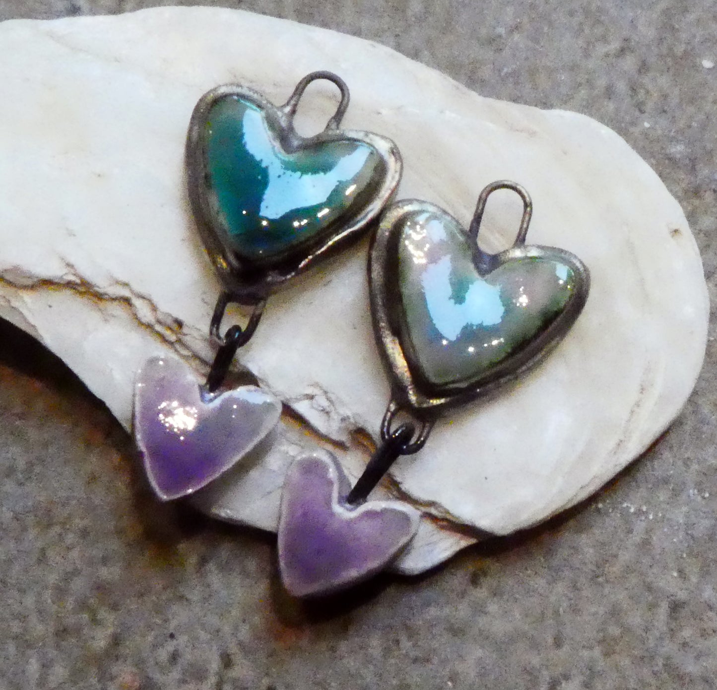 Ceramic Moulded Double Heart Dangles - Royal Amethyst