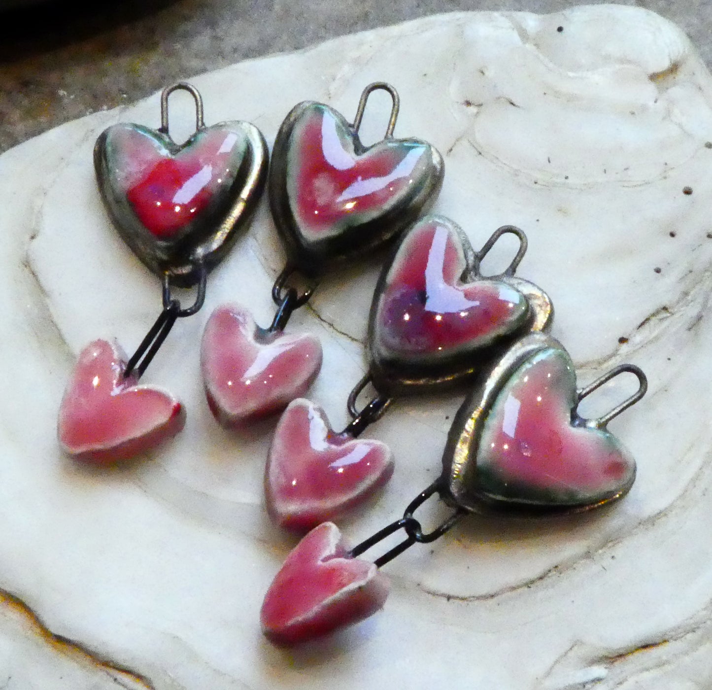 Ceramic Moulded Double Heart Dangles - Berry Tart