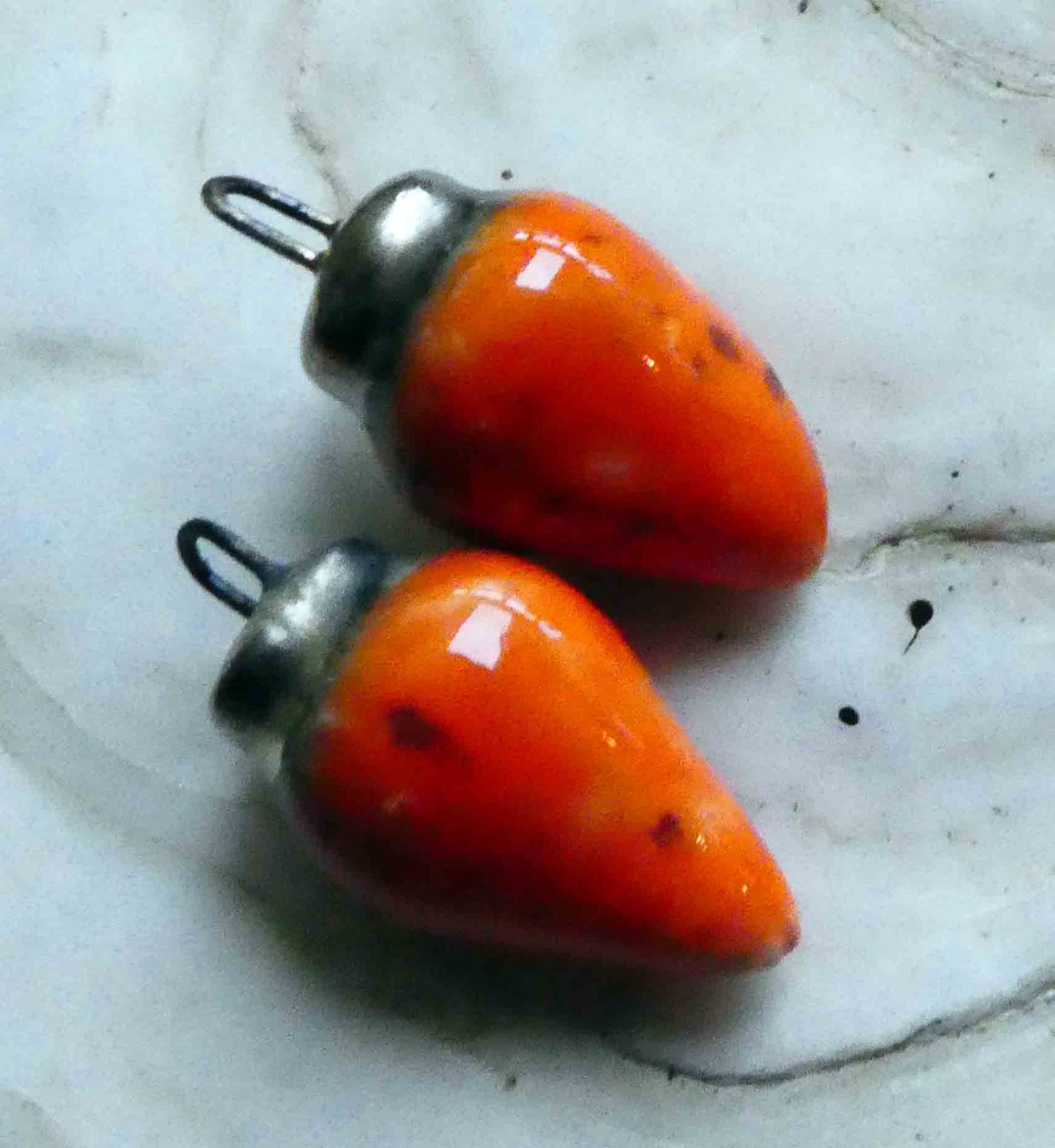 Ceramic Pointy Drop Charms - Wildfire