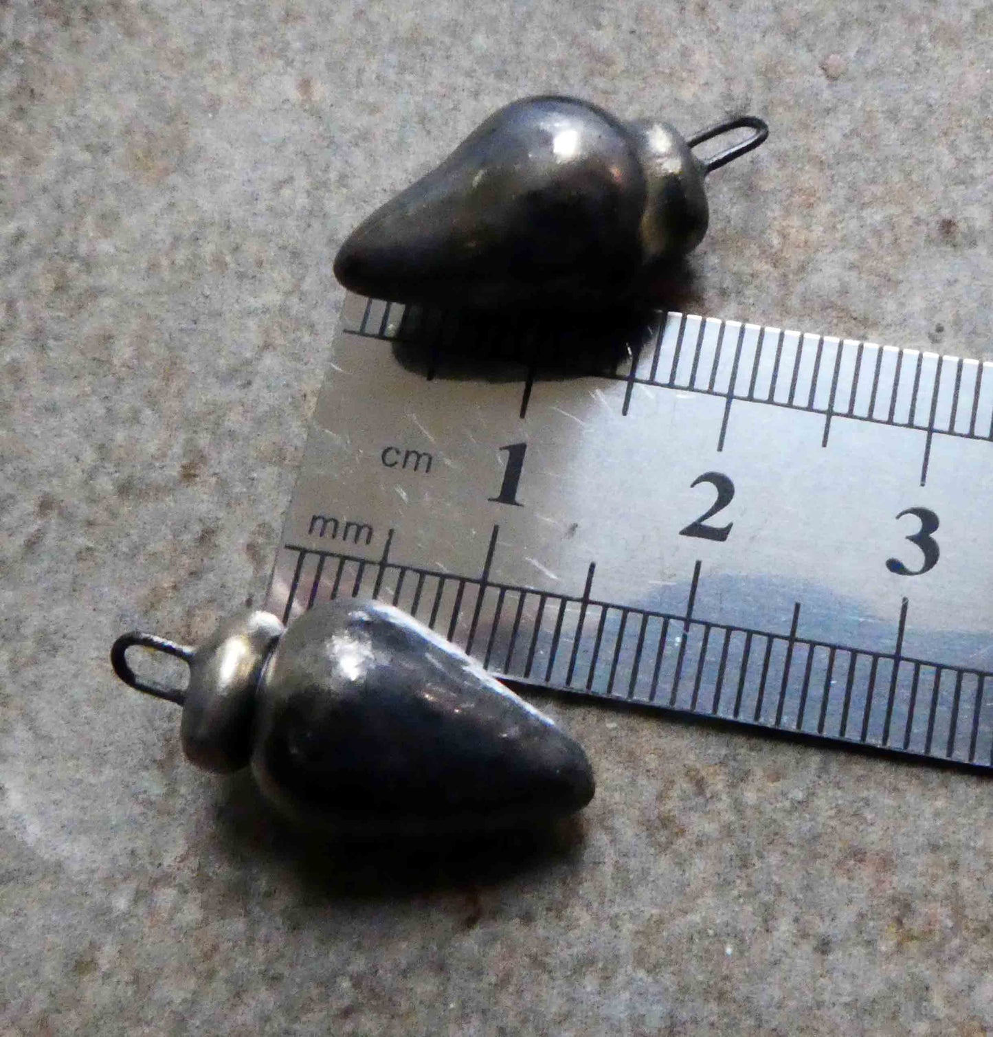 Ceramic Pointy Drop Charms - Pewter