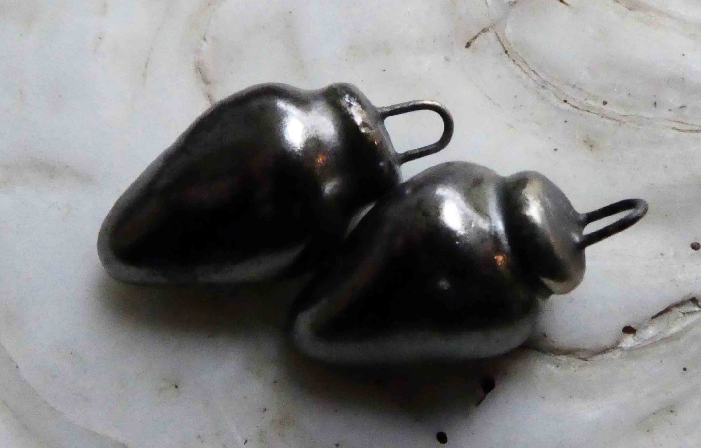 Ceramic Pointy Drop Charms - Gloria