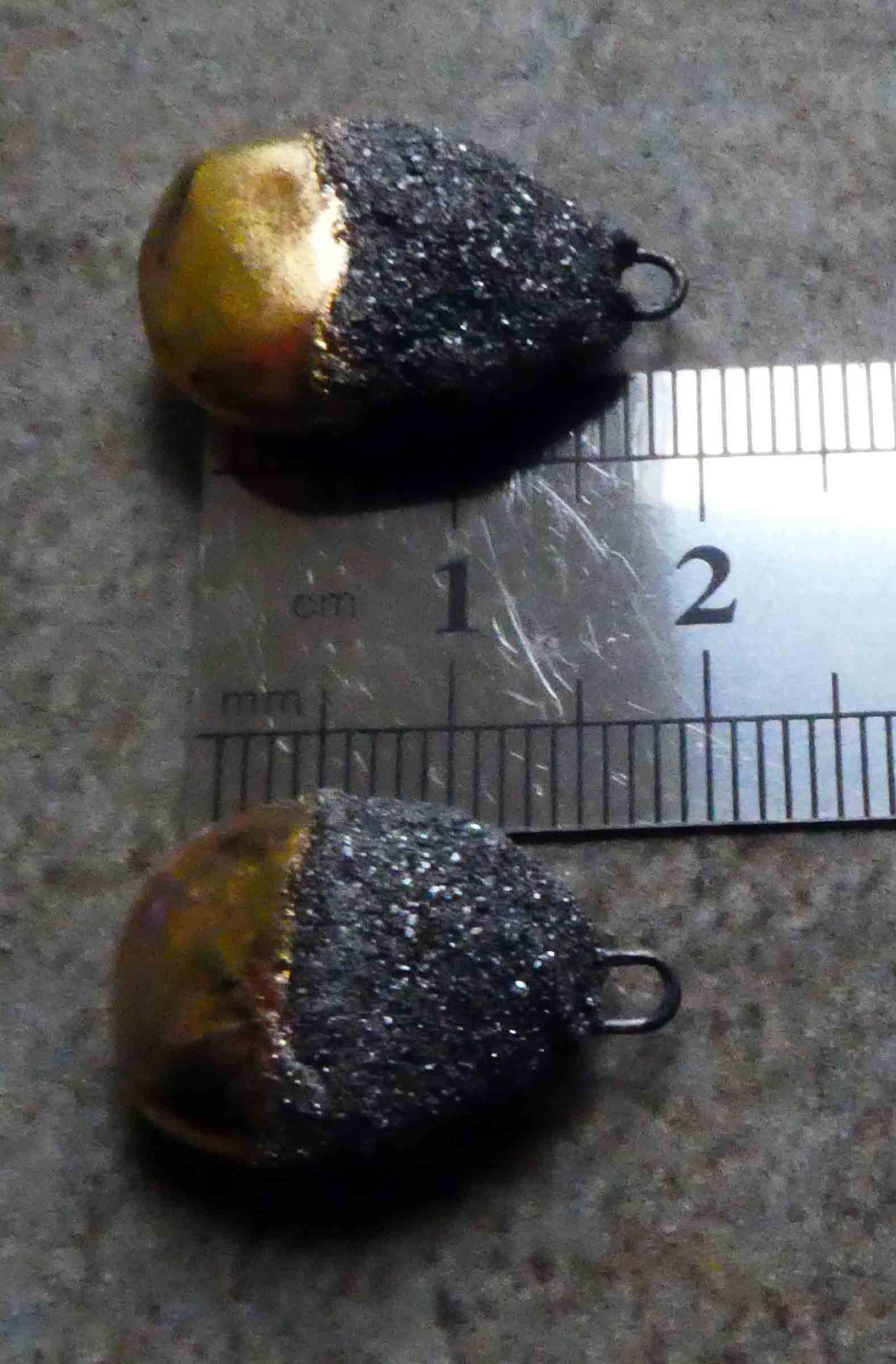 Ceramic Spangly Lustre Pebble Charms -Gold