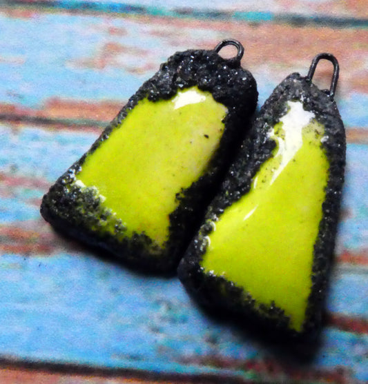 Ceramic Chunky Spangle Edged Charms - Bright Chartreuse
