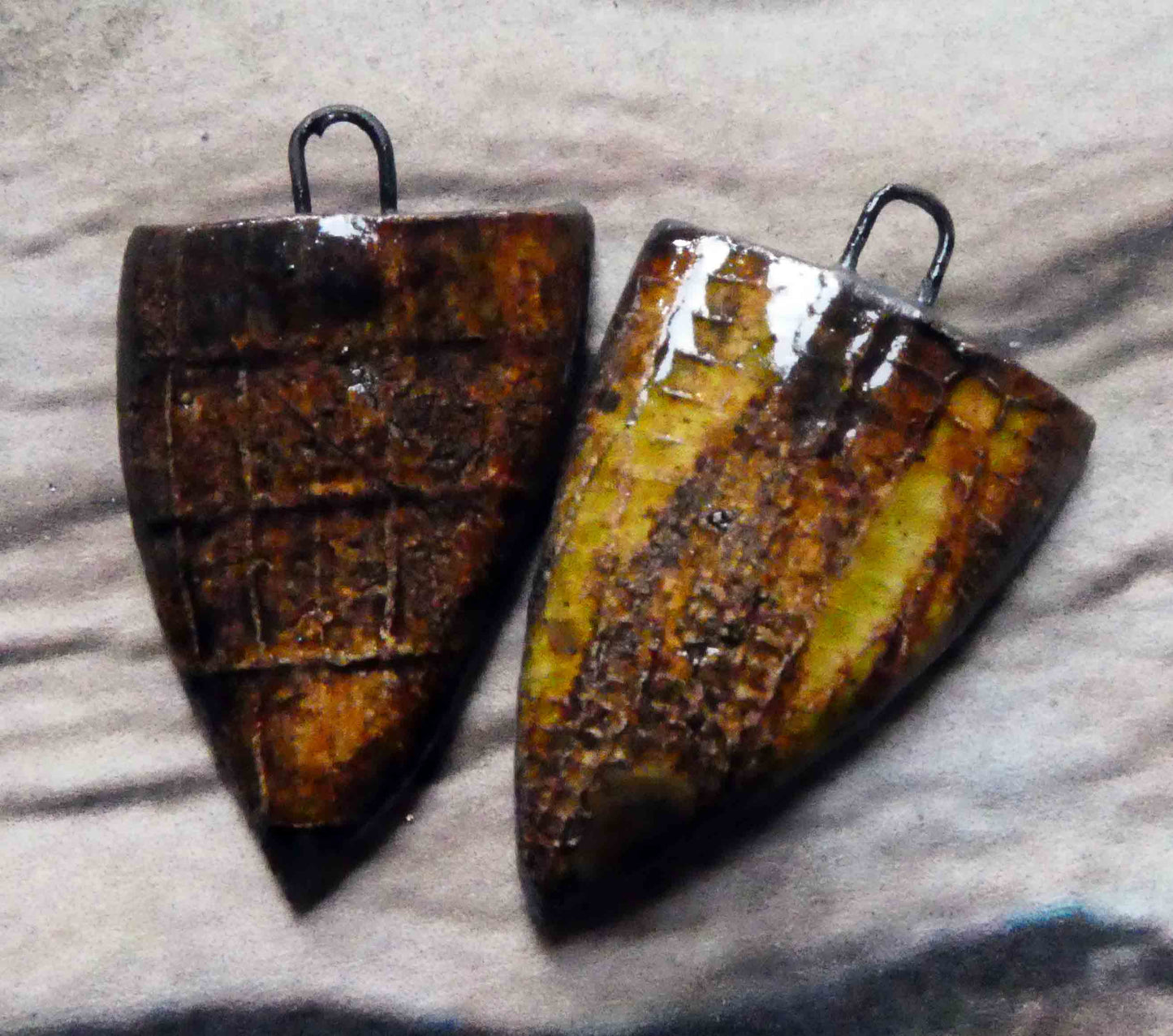 Ceramic Snake Textured Shield Charms - Dune