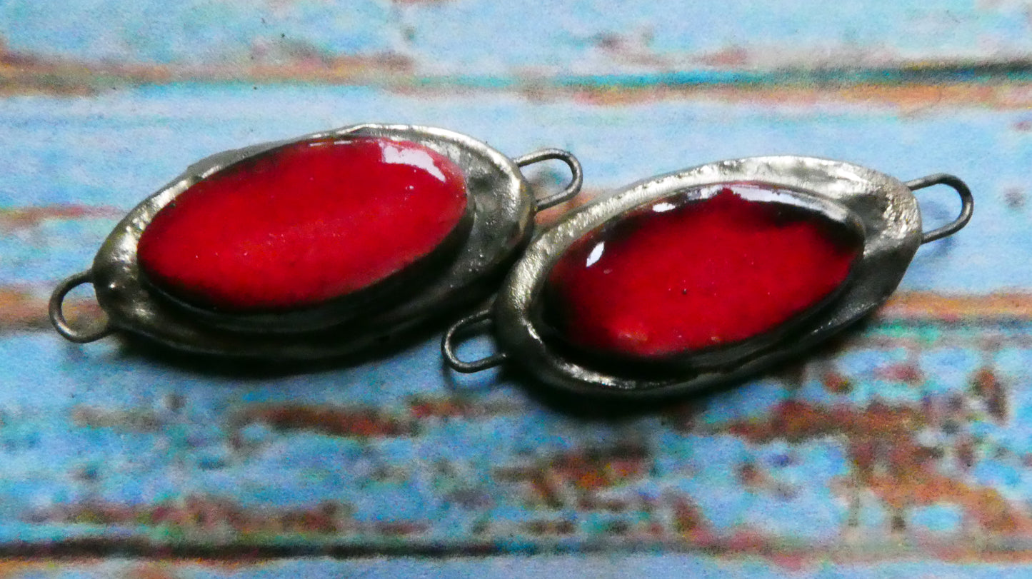 Ceramic Moulded Oval Connectors - Red