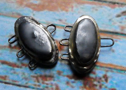 Ceramic Moulded Oval Three Hoop Connectors -Pewter