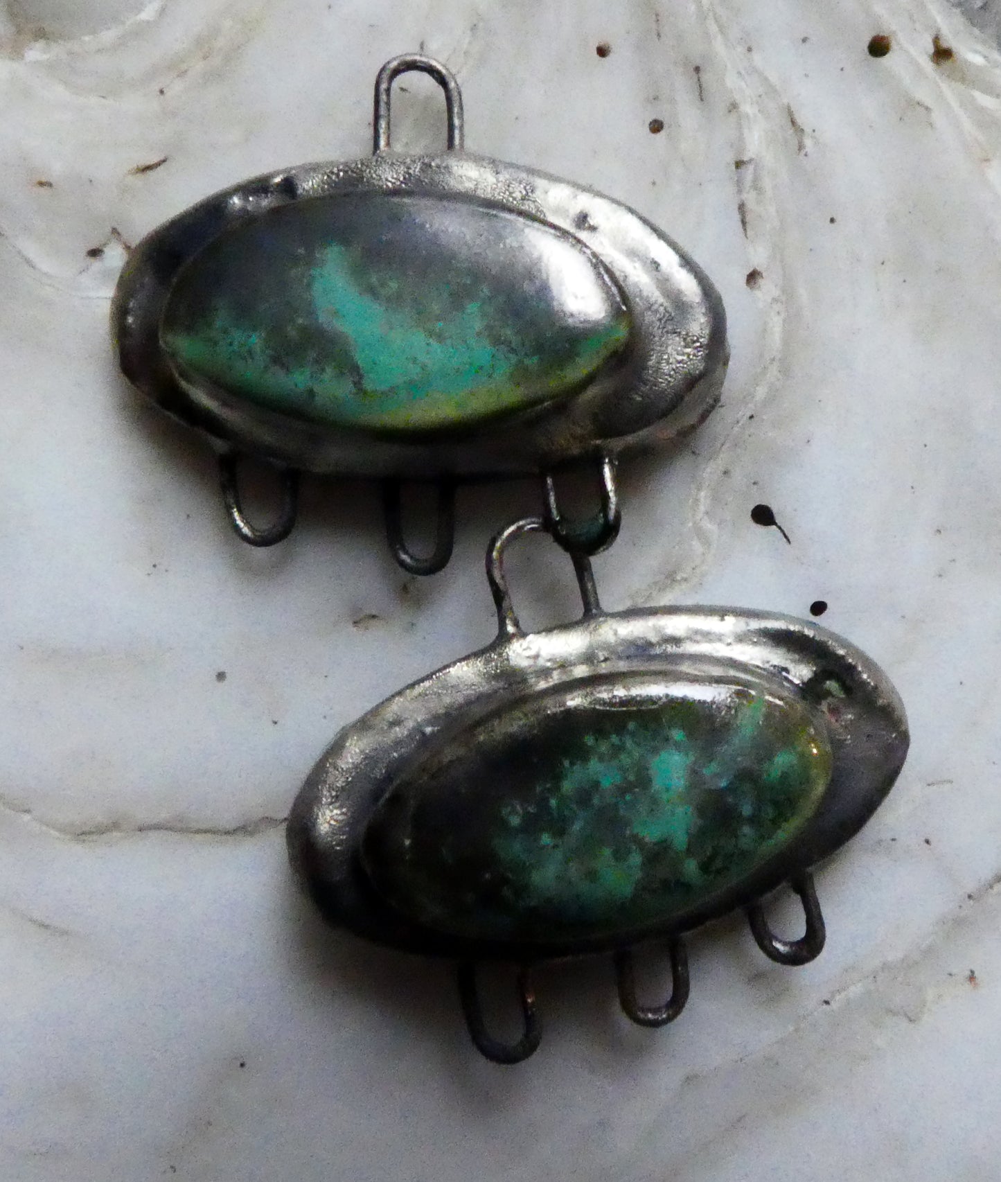 Ceramic Moulded Oval Three Hoop Connectors -Supernova