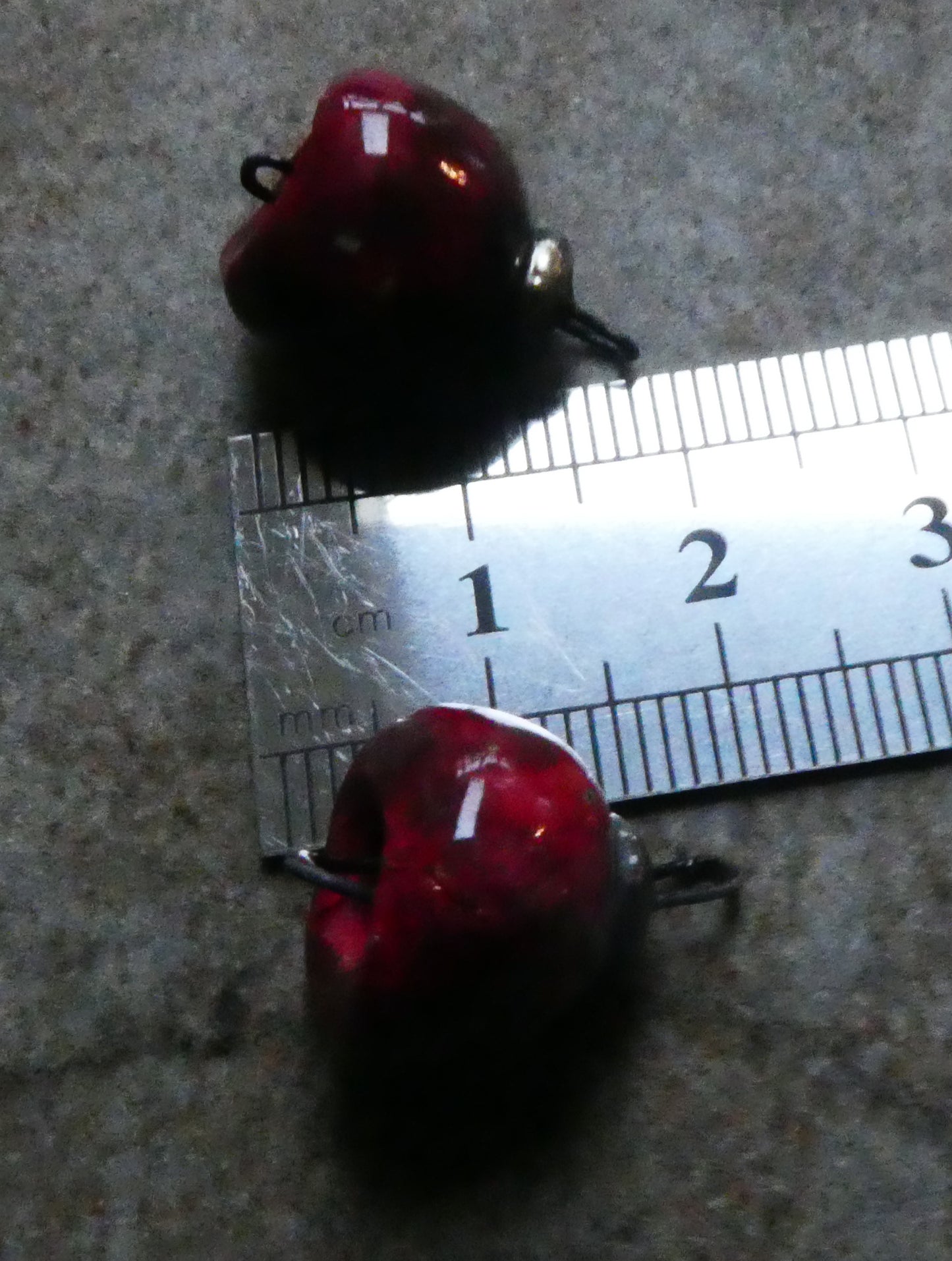 Ceramic Bead Cap Connectors -Radstock Red