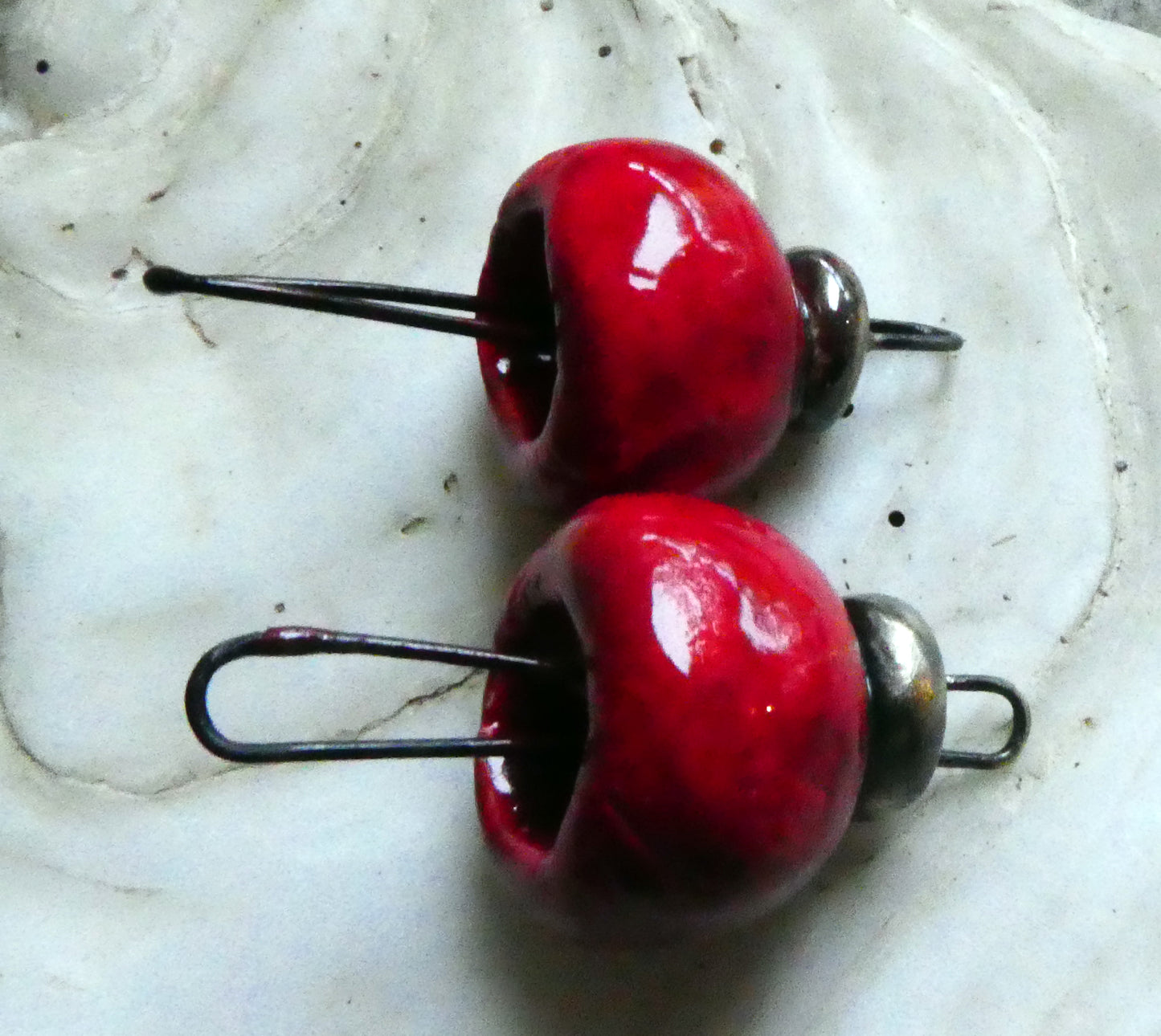 Ceramic Long Hoop Bead Cap Connectors - Red