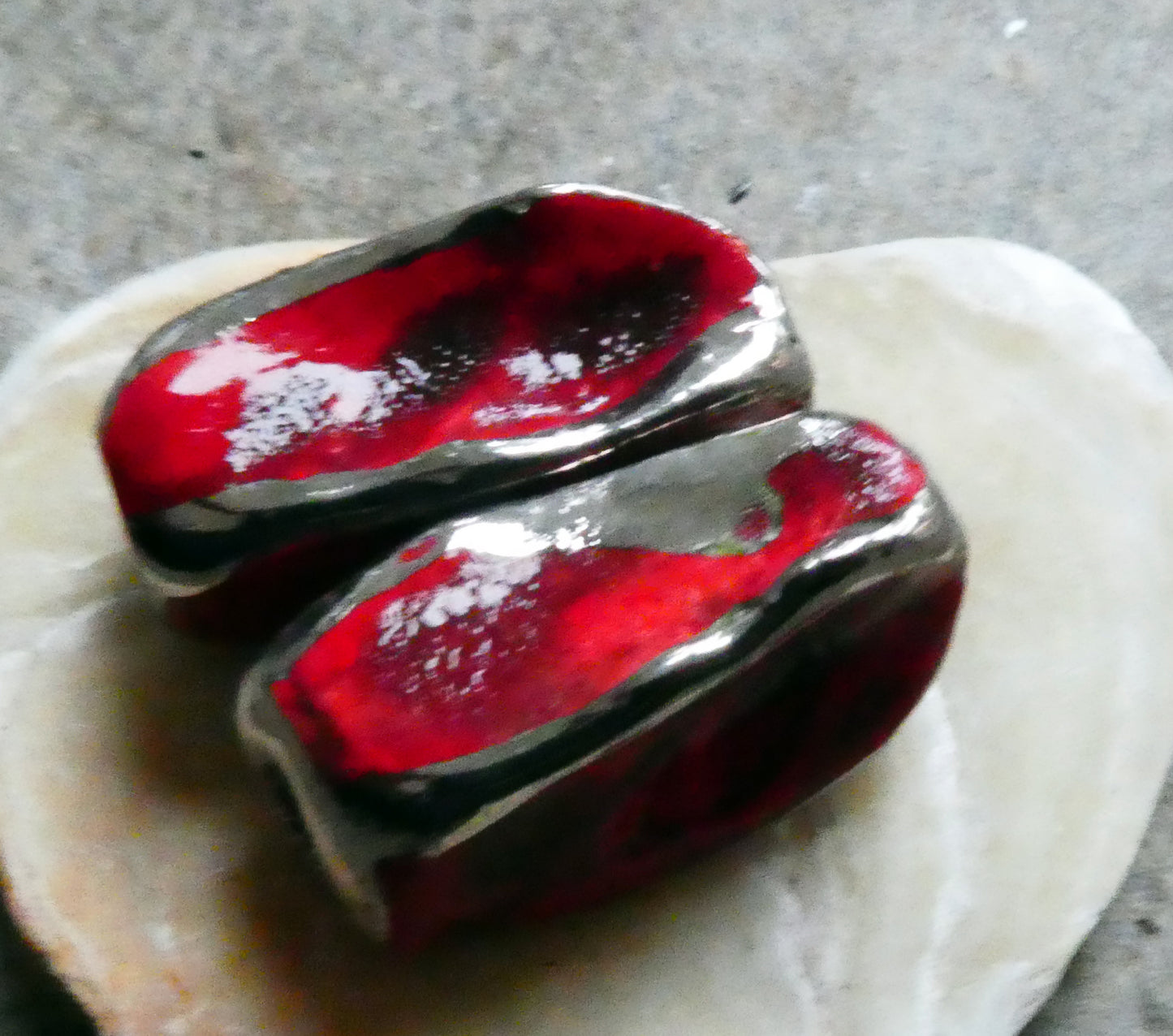 Ceramic Pinched Beads - Radstock Red