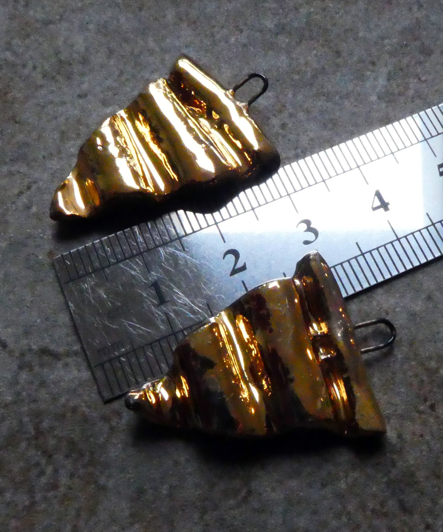 Ceramic Rippled Charms - Gold and Platinum