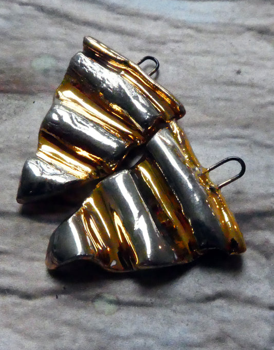 Ceramic Rippled Charms - Gold and Platinum