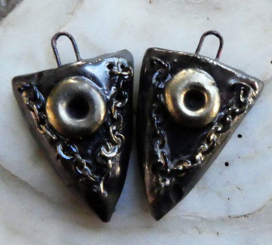 Ceramic Rivet Shields with Chain -Pewter