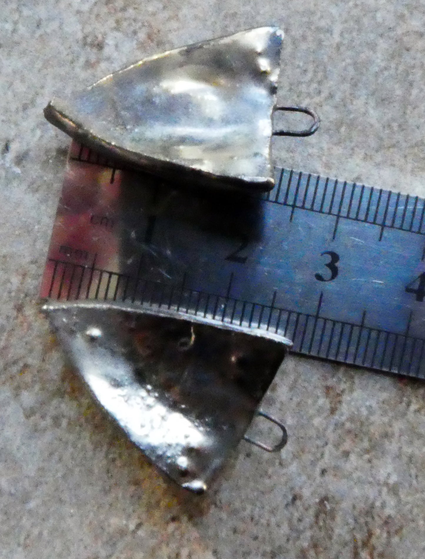 Ceramic Rivet Shields with Chain -Pewter