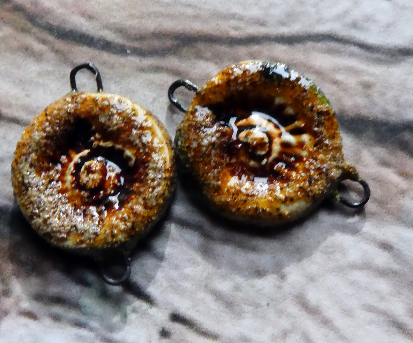 Ceramic Sandy Ammonite Connectors-Cognac