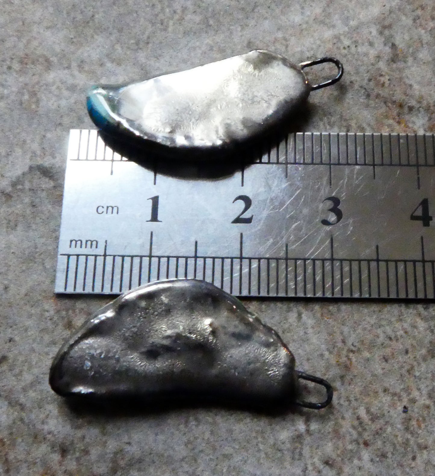 Ceramic Lustrous Shell Slab Charms - Topaz