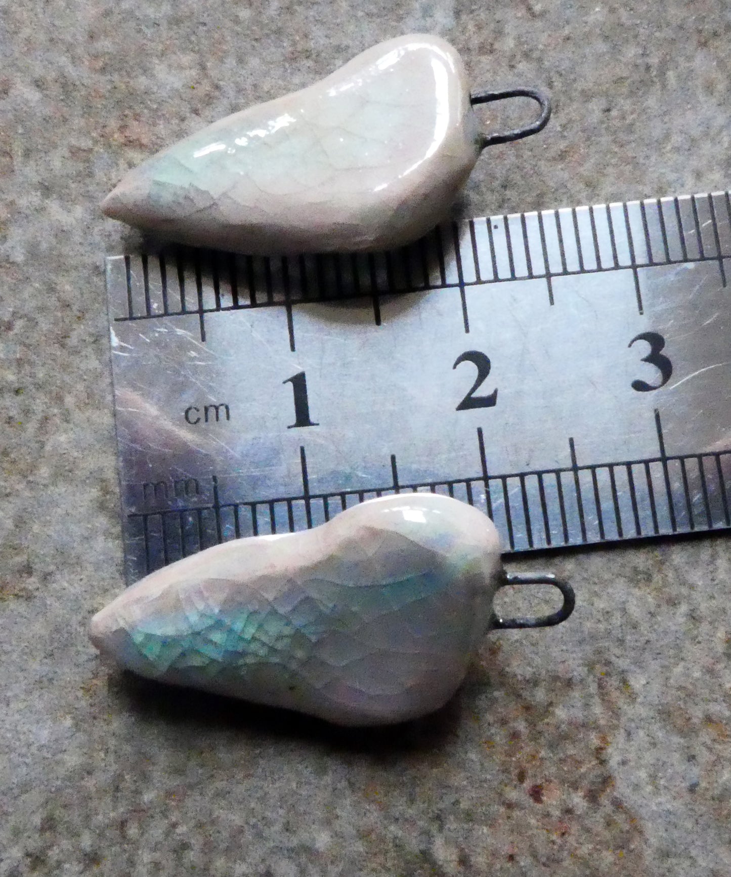 Ceramic Lustrous Conical Shell Charms -Orchid