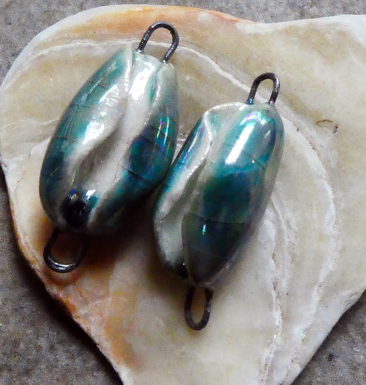 Ceramic Lustrous Cowrie Shell Connectors - Oriental Blue