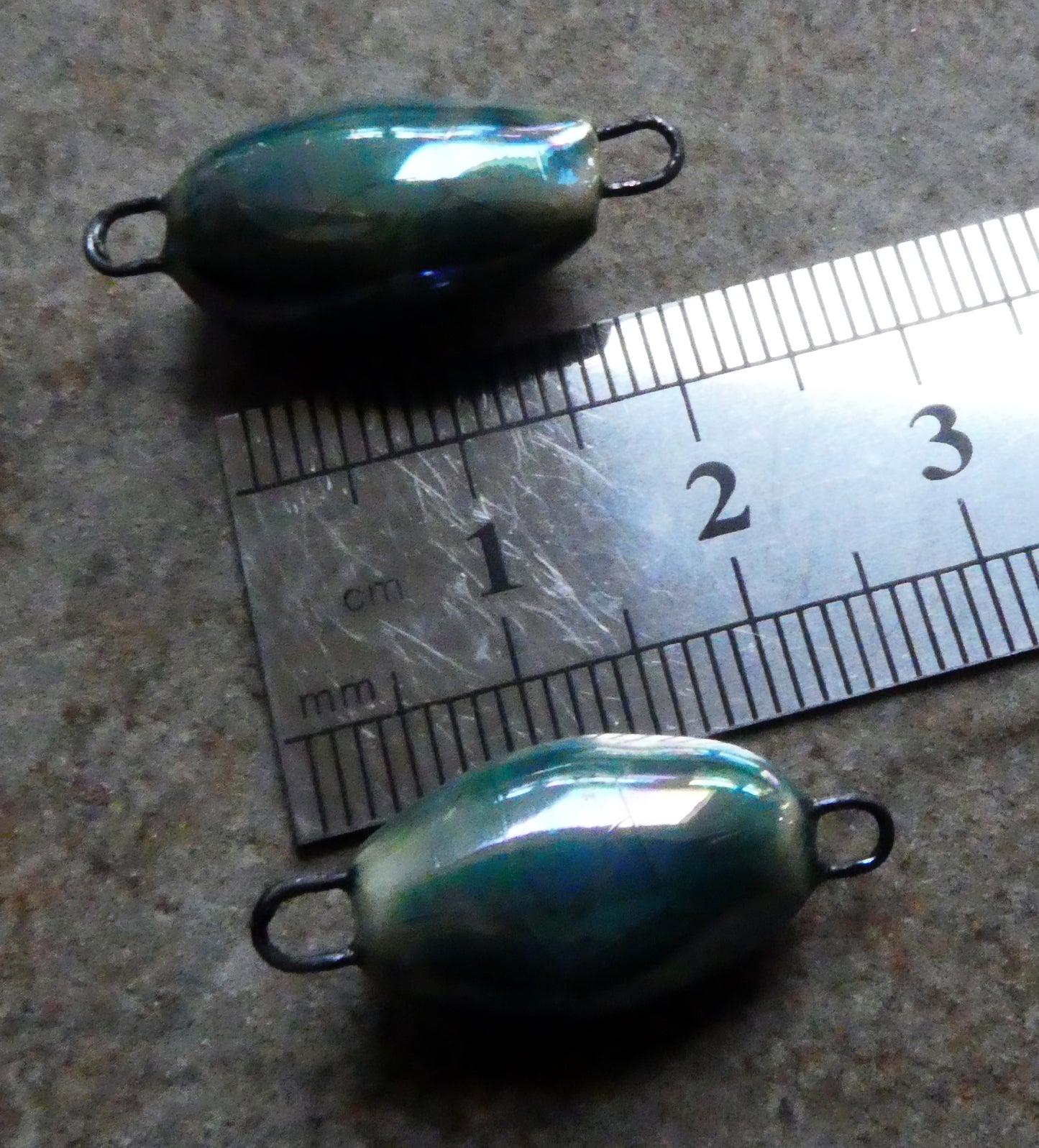 Ceramic Lustrous Cowrie Shell Connectors - Oriental Blue